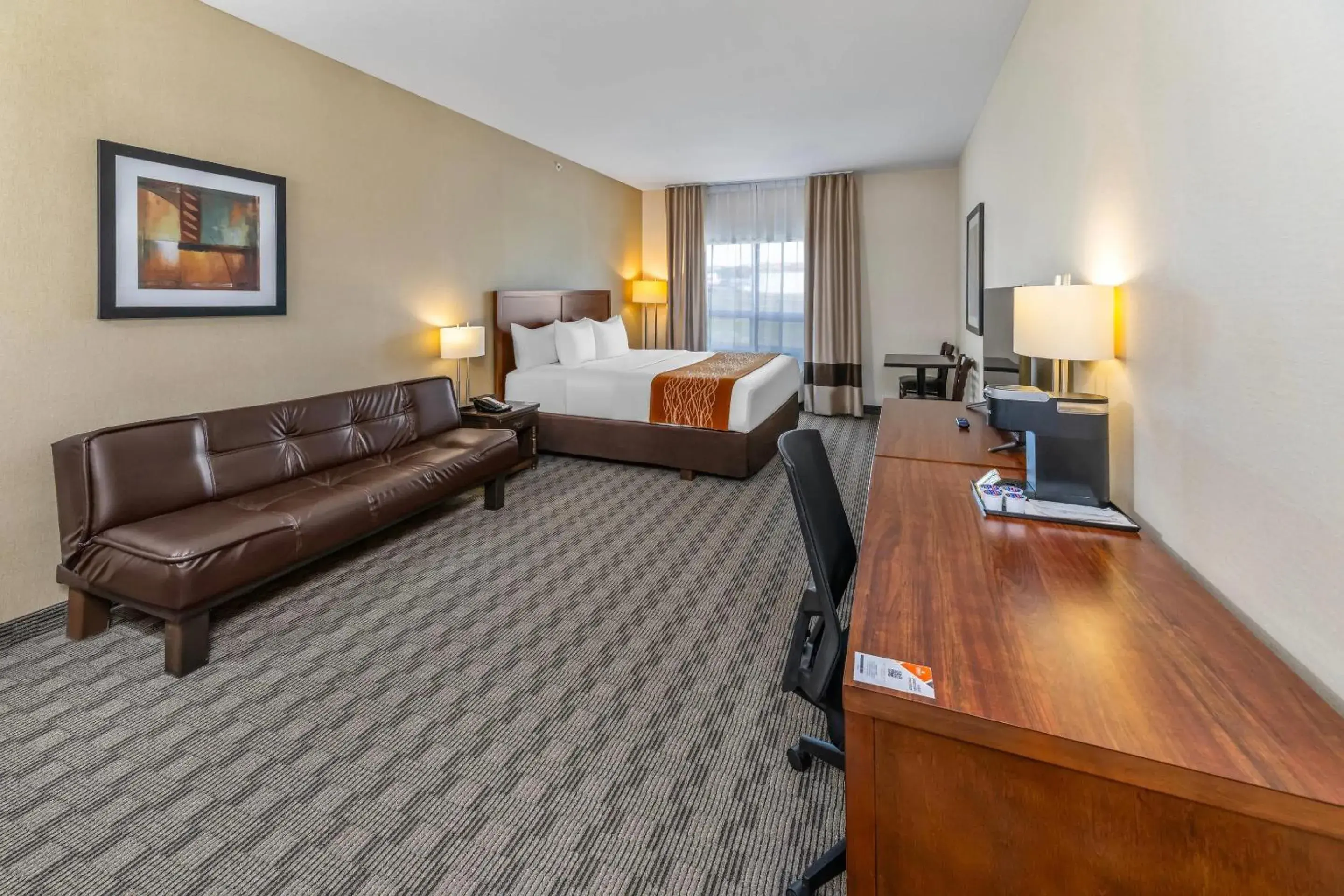 Bedroom, Bed in Comfort Inn Bedroom, Bed in Comfort Inn