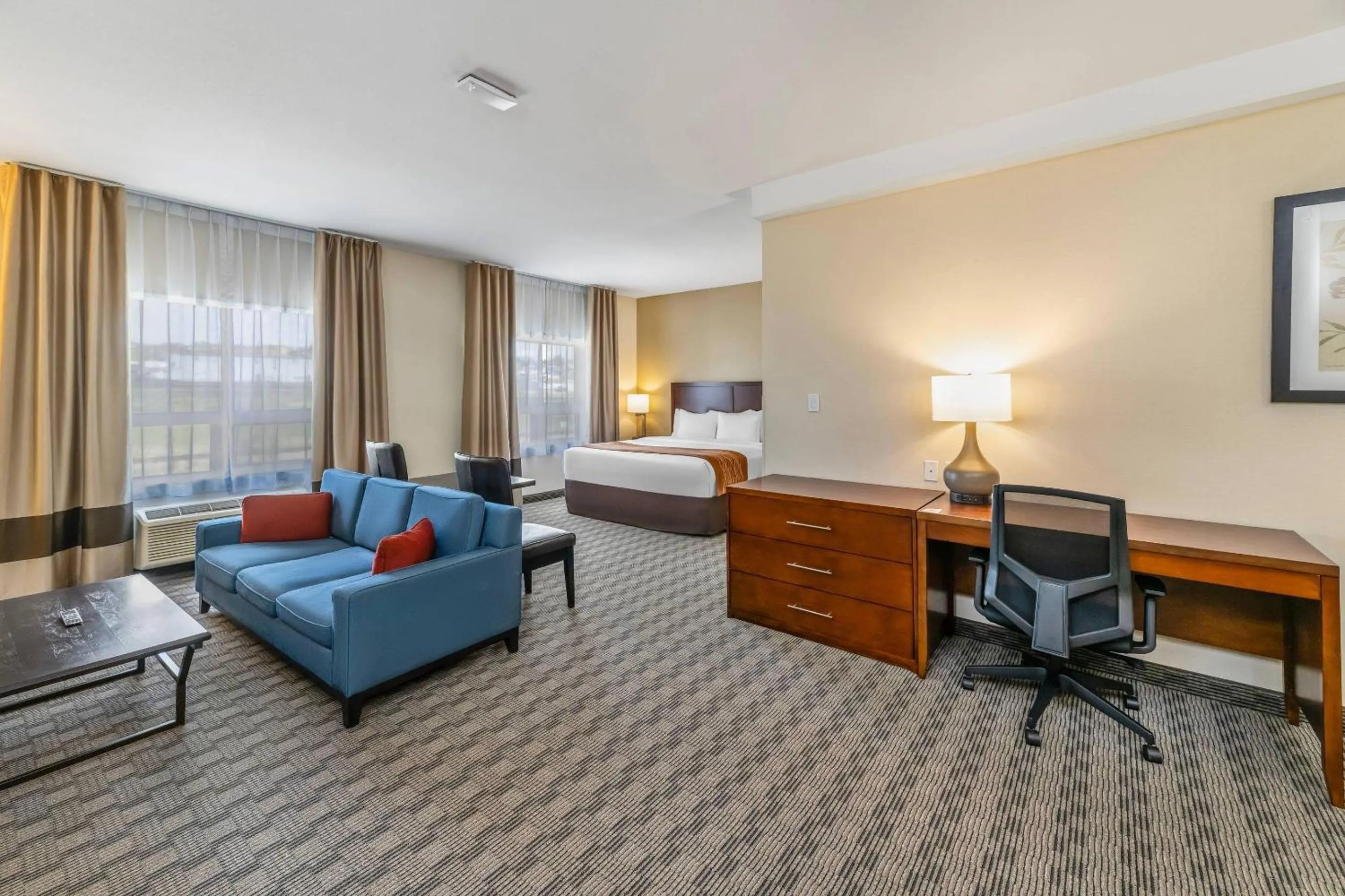 Bedroom in Comfort Inn