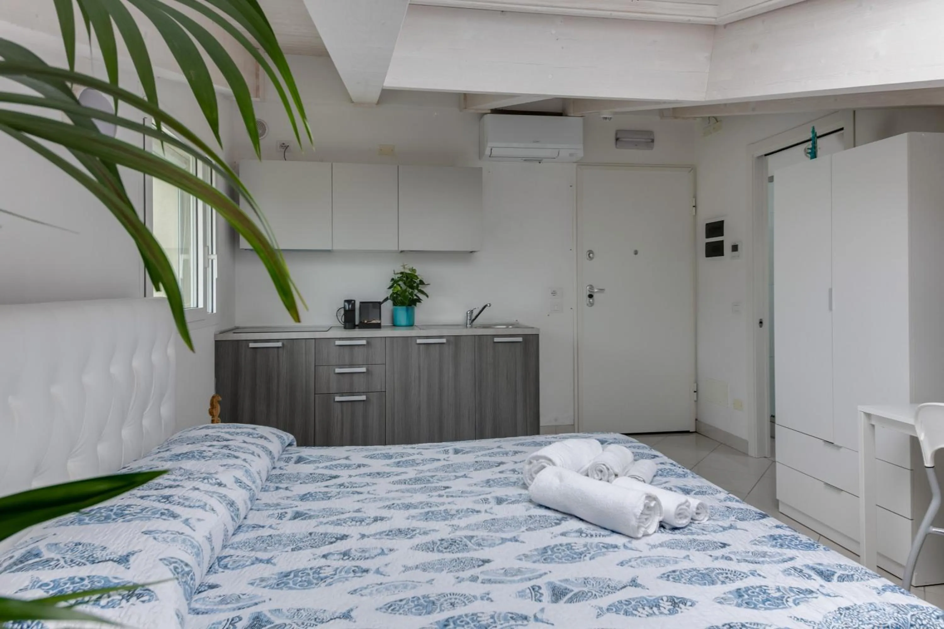 Bed in Mansarda Diamanti - Siroli Collection