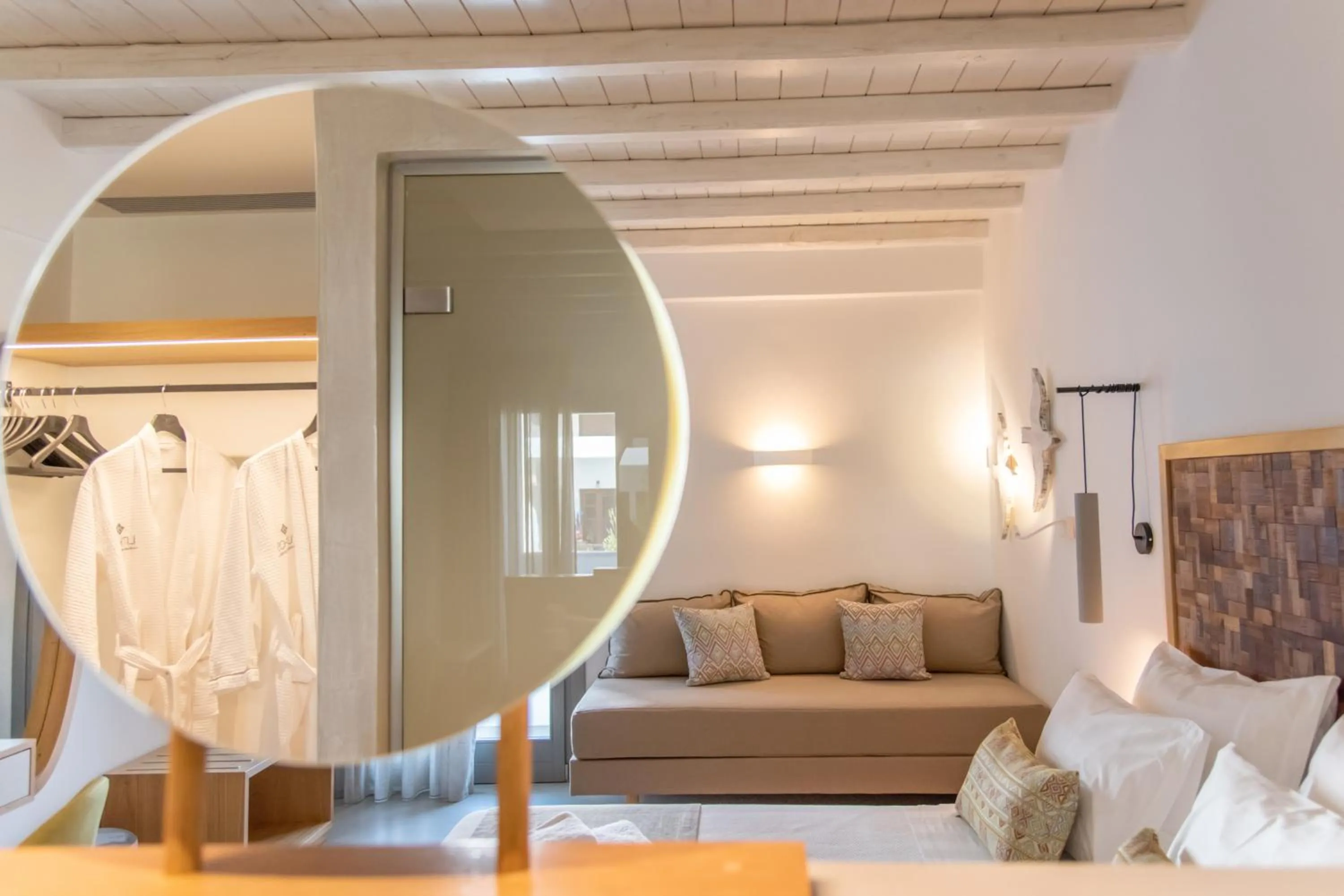 Bed in Lithos Luxury Suites