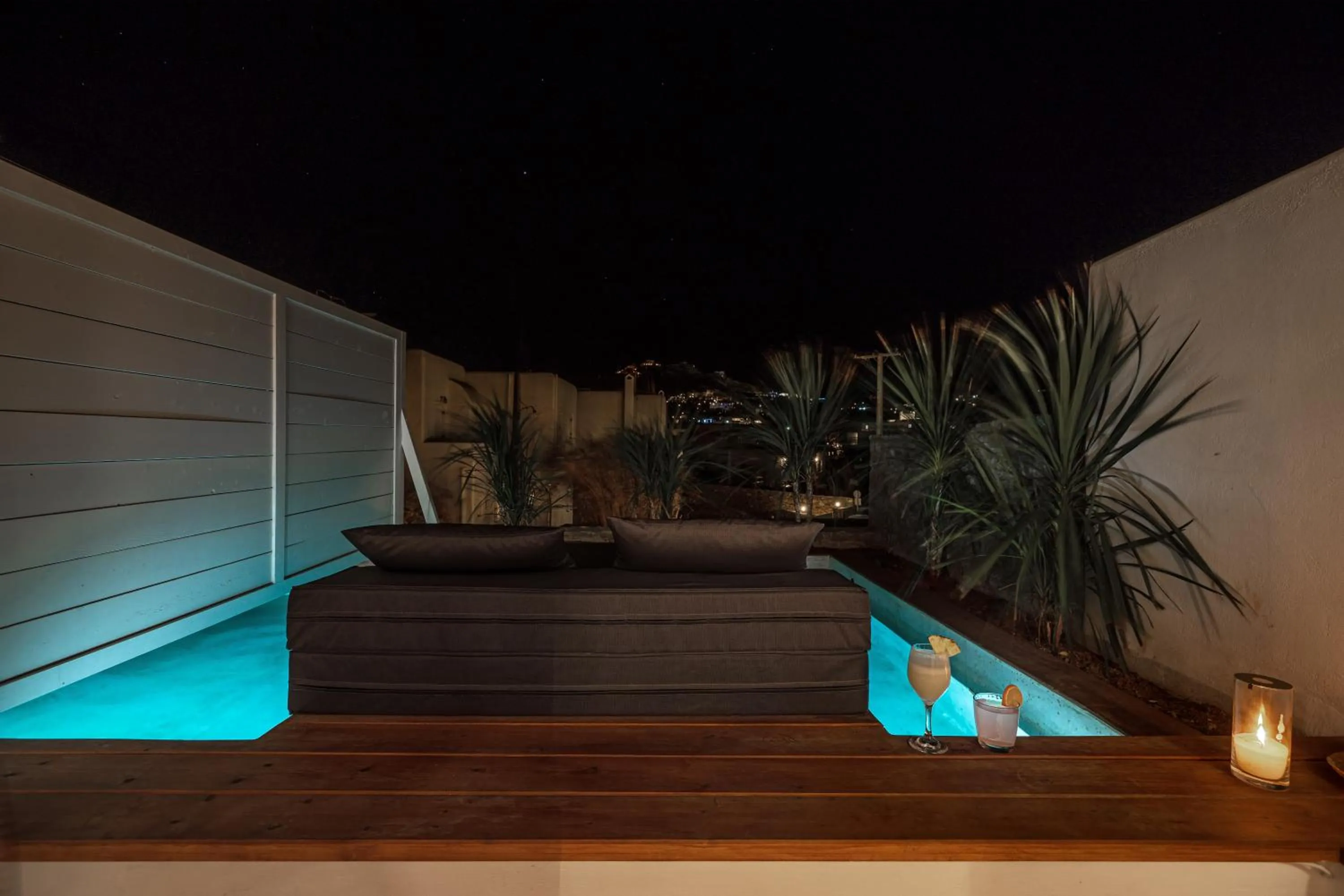 Pool view in Omnia Mykonos Boutique Hotel & Suites