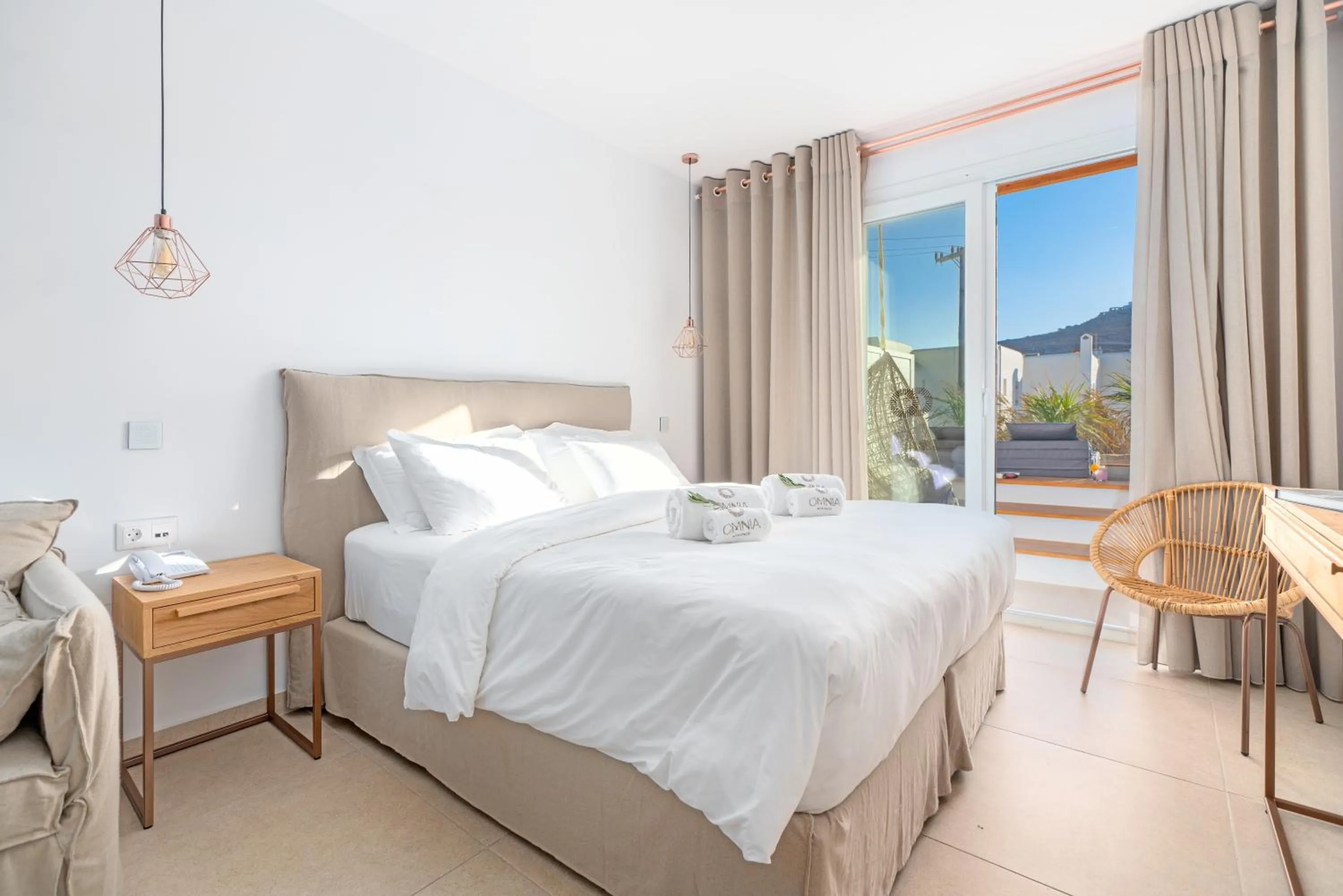 Balcony/Terrace in Omnia Mykonos Boutique Hotel & Suites