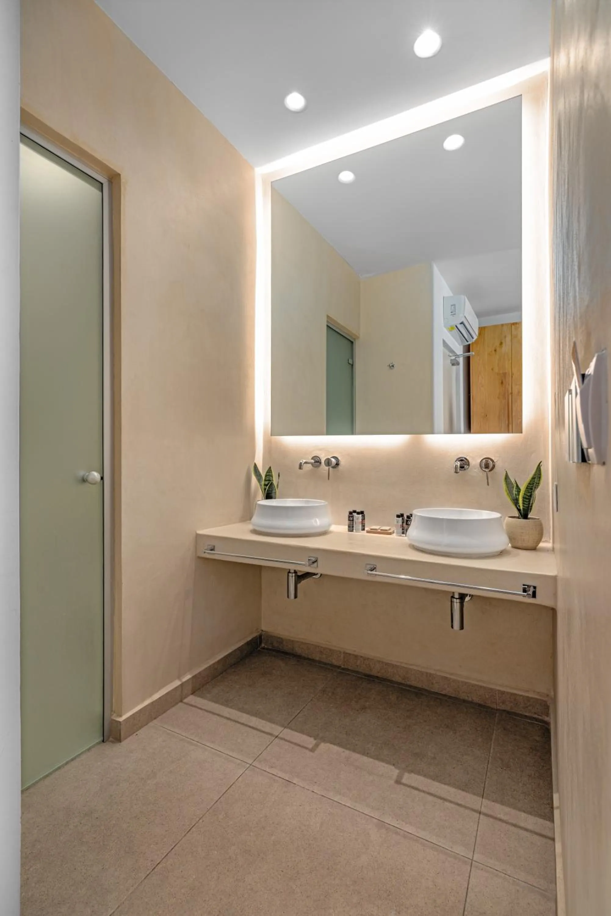 Omnia Mykonos Boutique Hotel & Suites