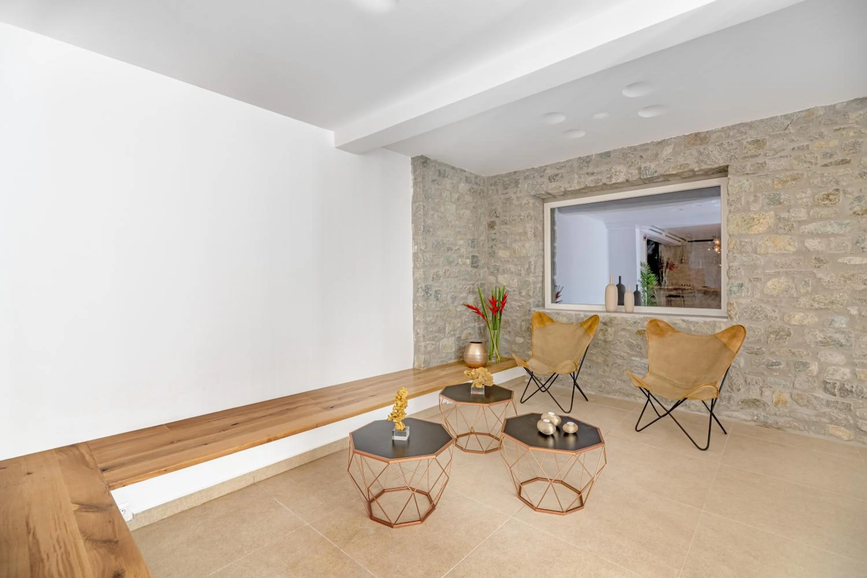 Lobby or reception in Omnia Mykonos Boutique Hotel & Suites