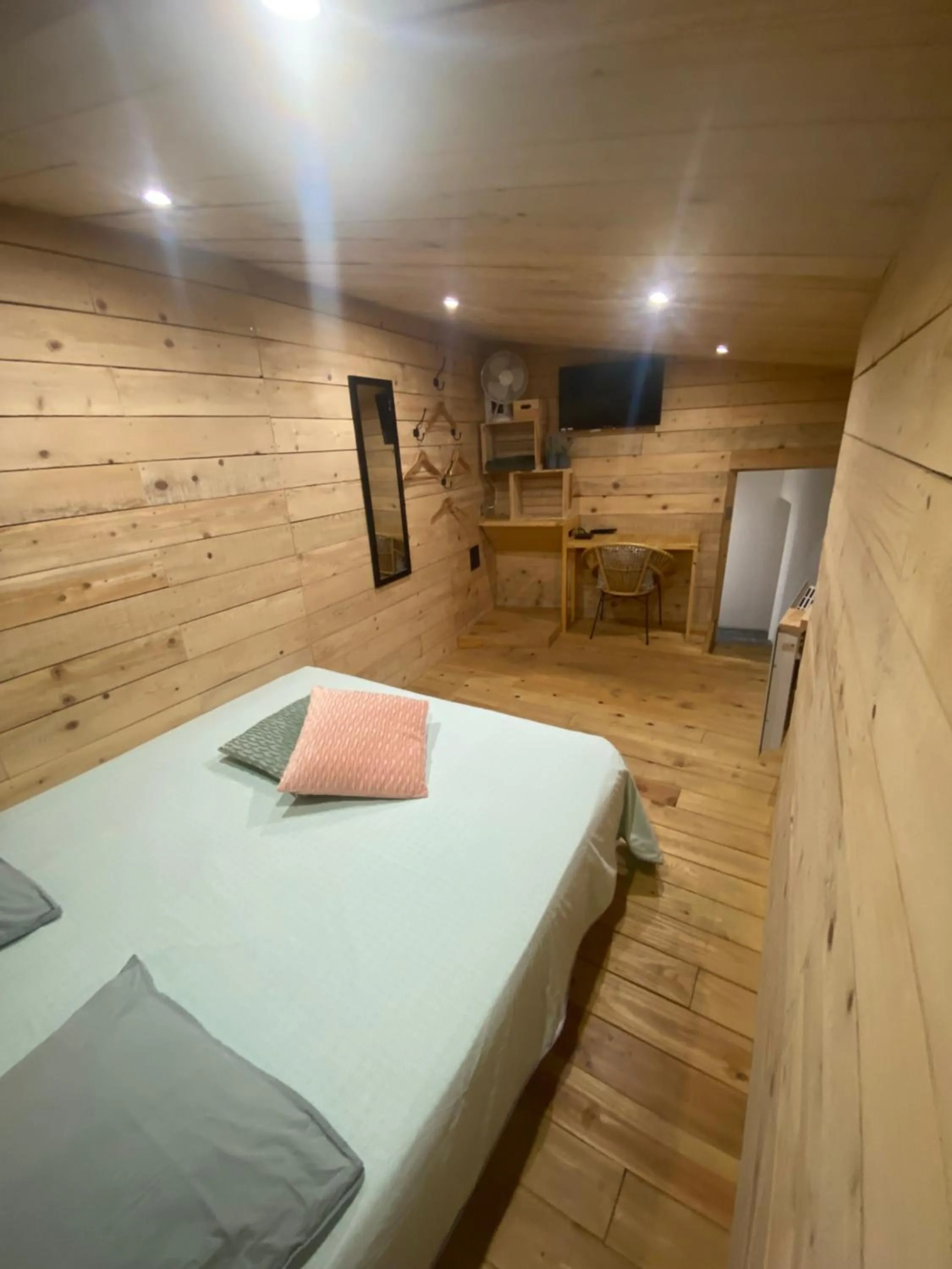 Bed in Chambres d’hôtes La Voûte