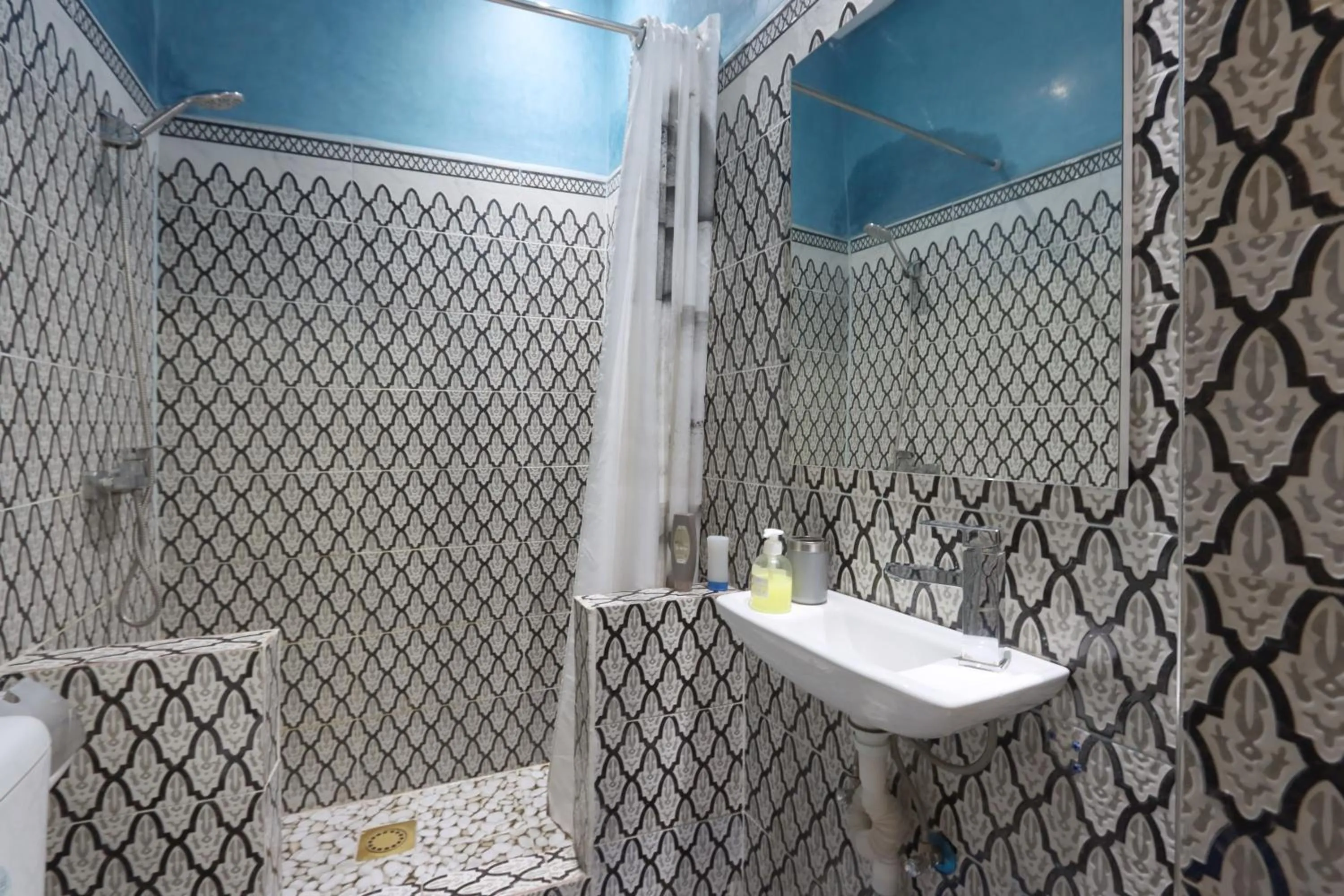 Riad Dwiriyat My Teib