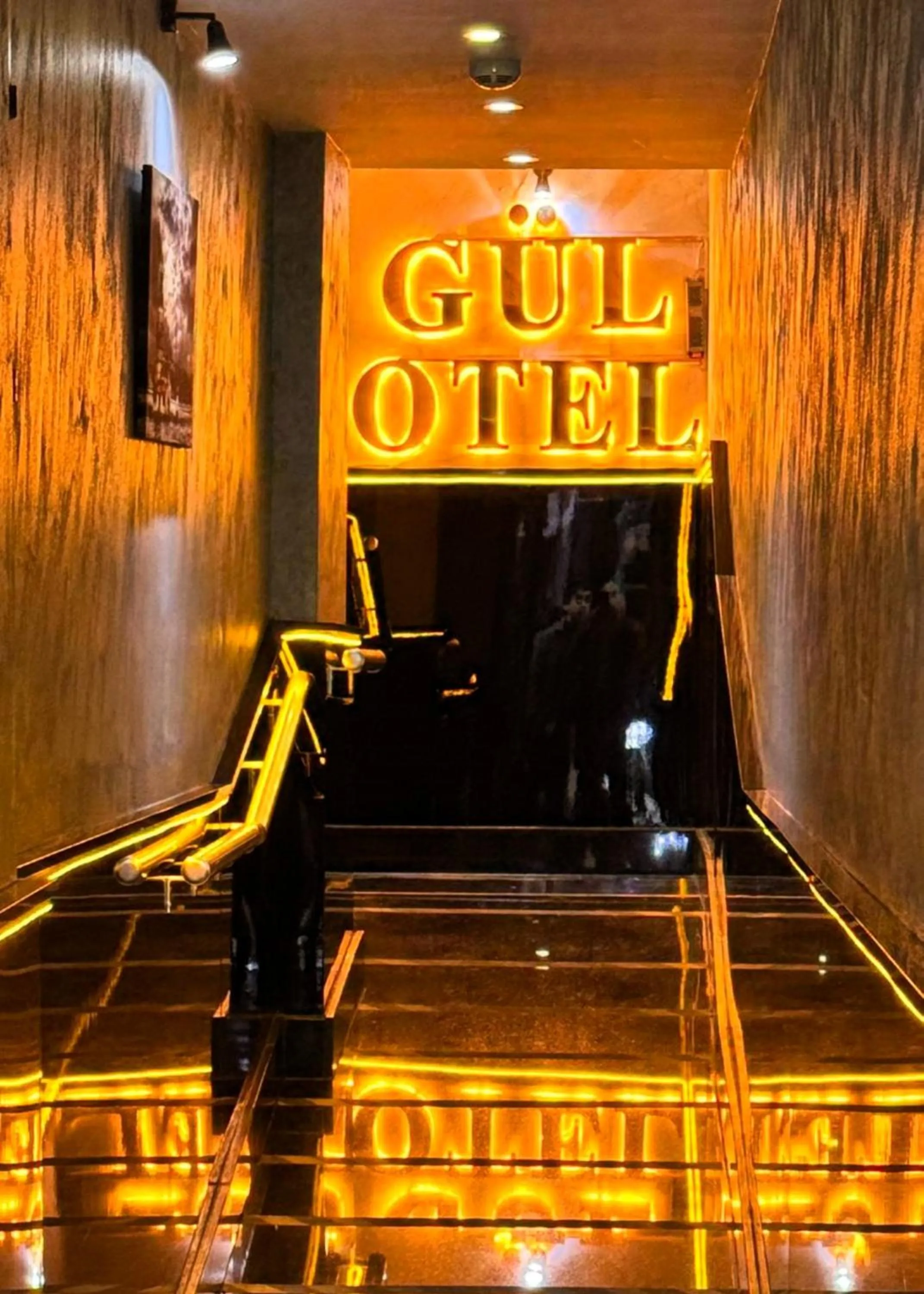 Facade/entrance in Gul Otel