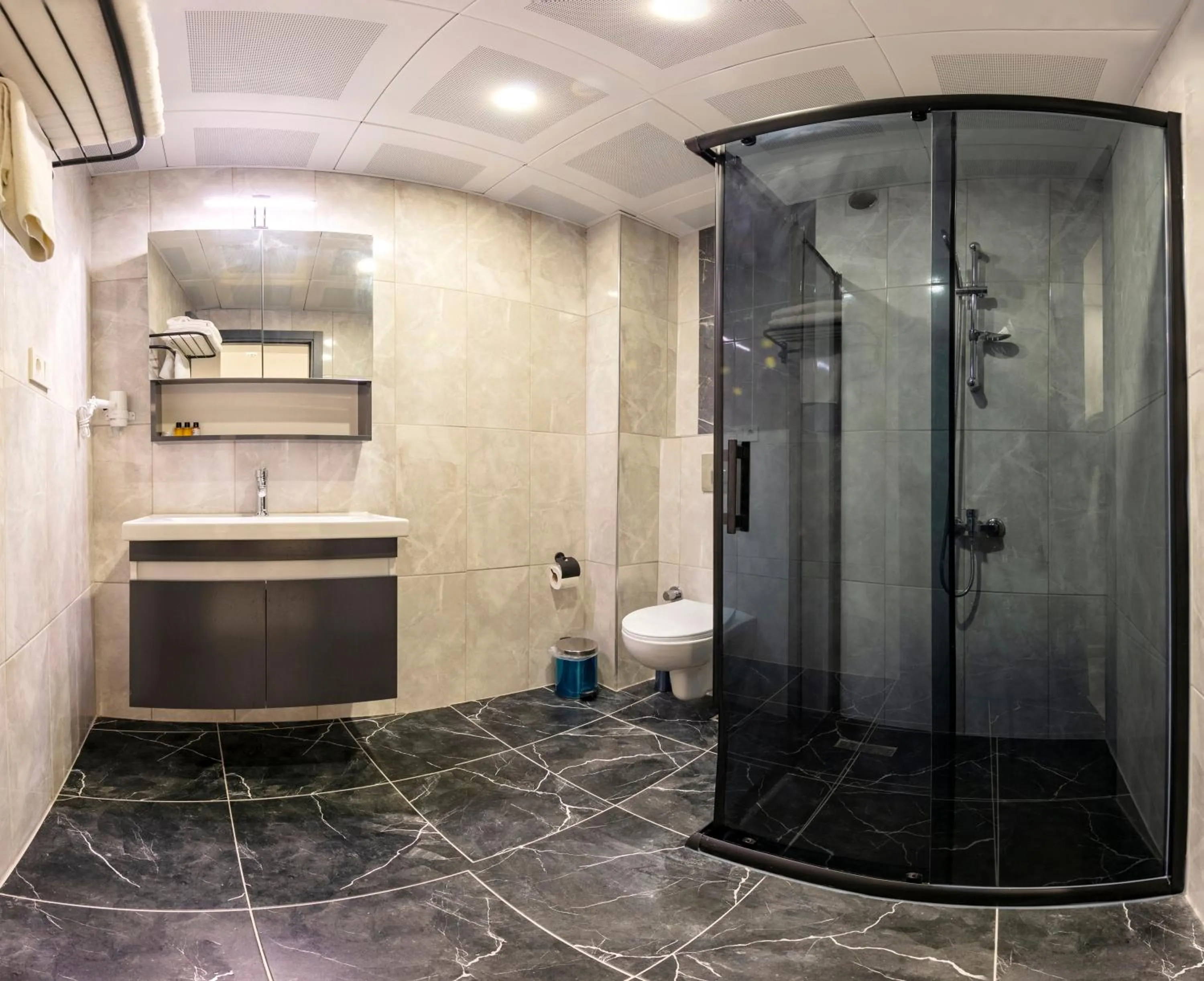 Bathroom in Gul Otel