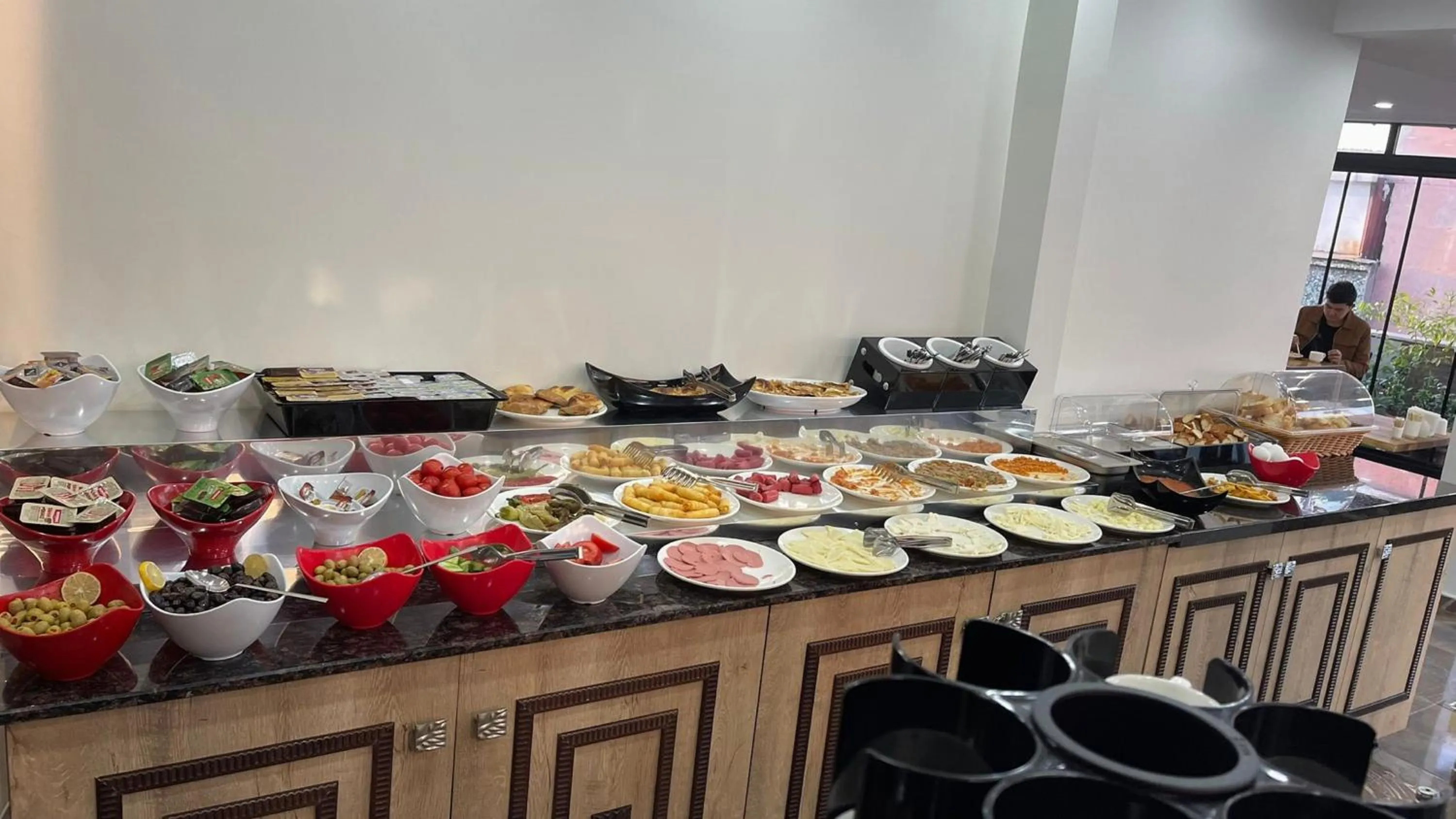 Buffet breakfast in Gul Otel