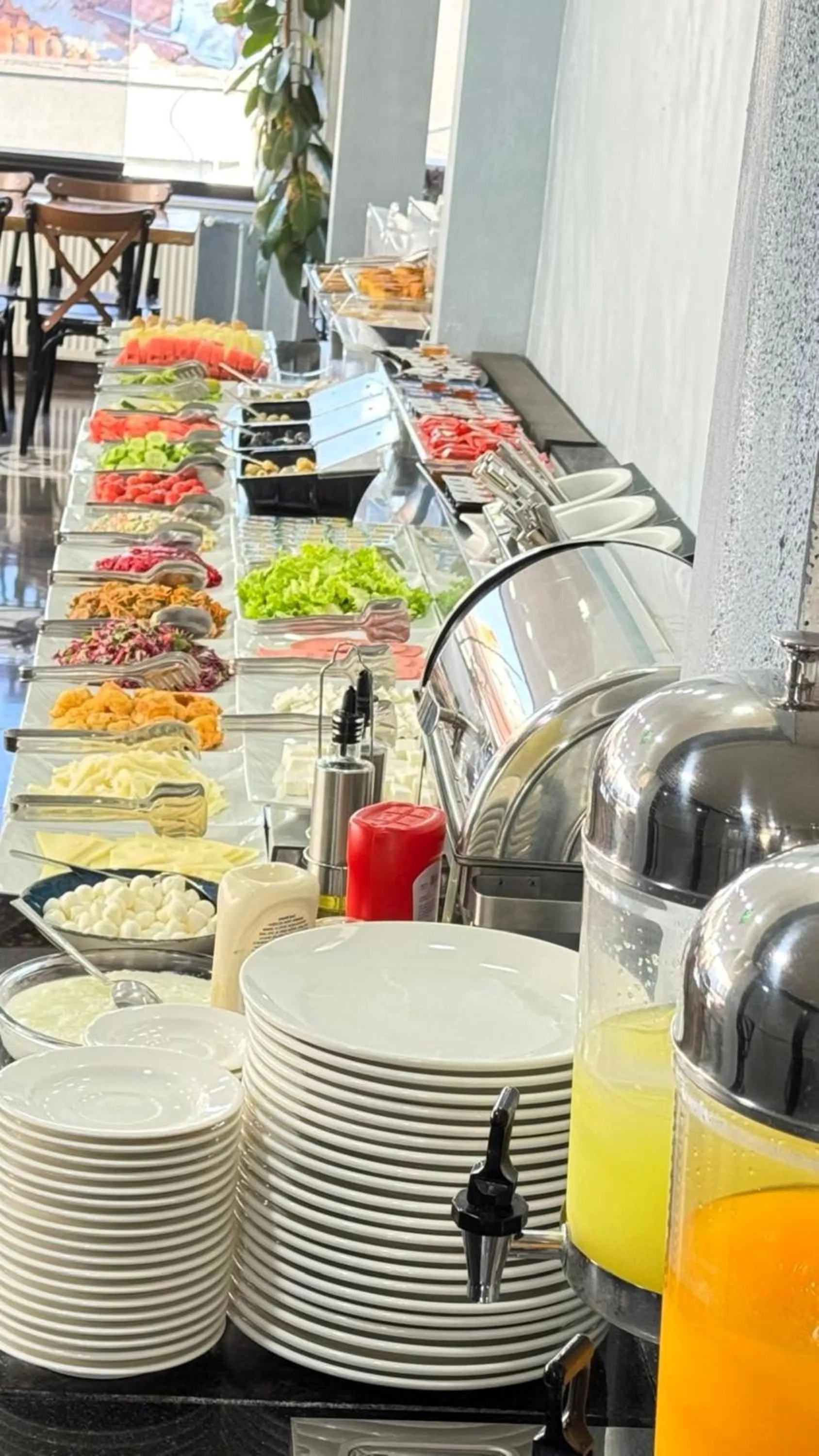 Buffet breakfast in Gul Otel