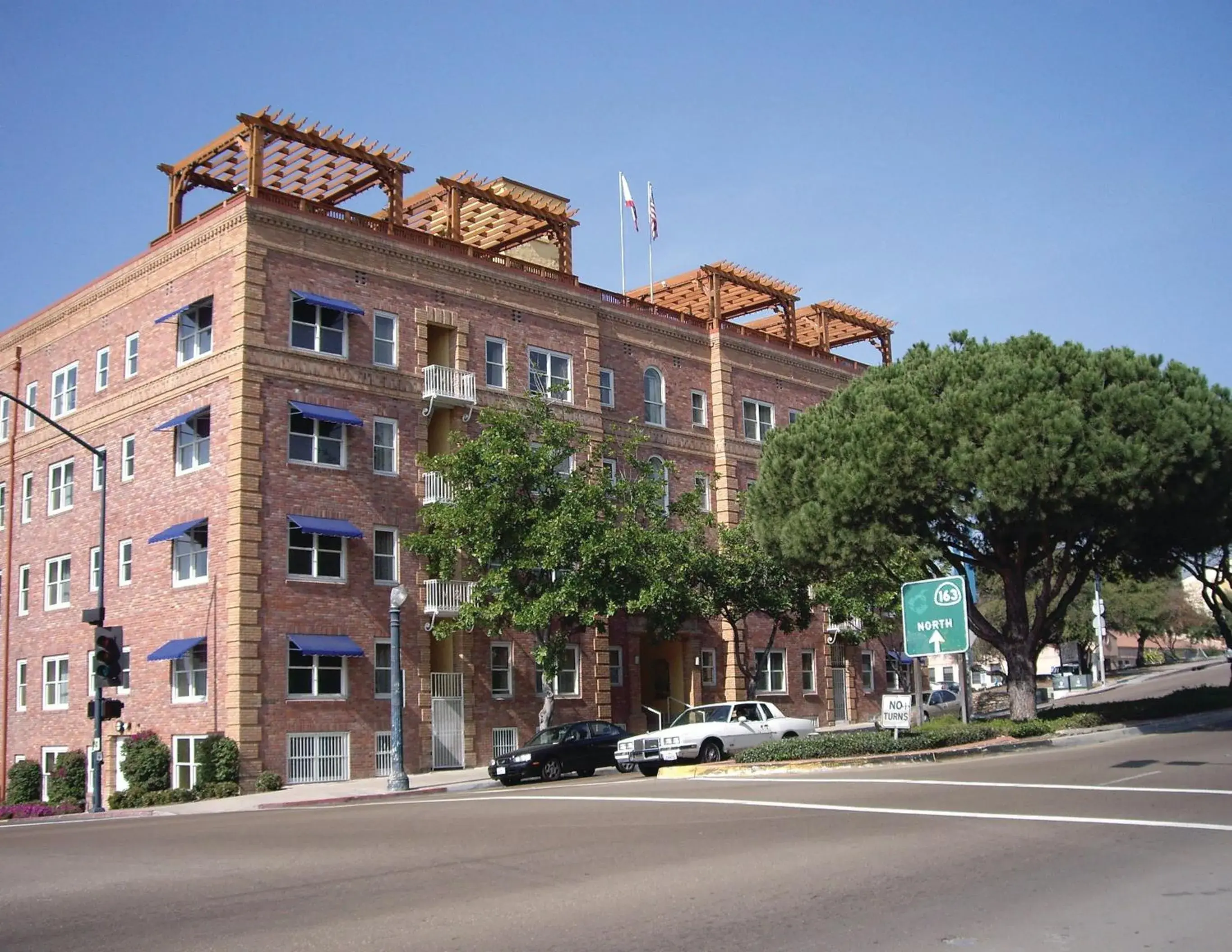 Property building in WorldMark San Diego - Balboa Park Property building in WorldMark San Diego - Balboa Park