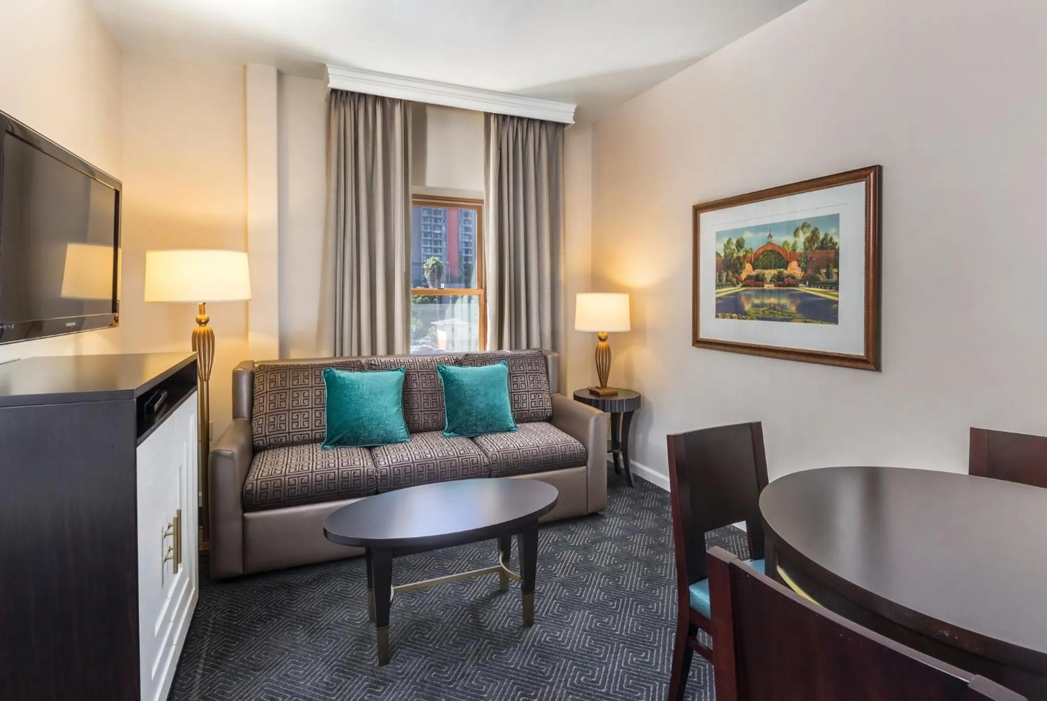 Living room in WorldMark San Diego - Balboa Park