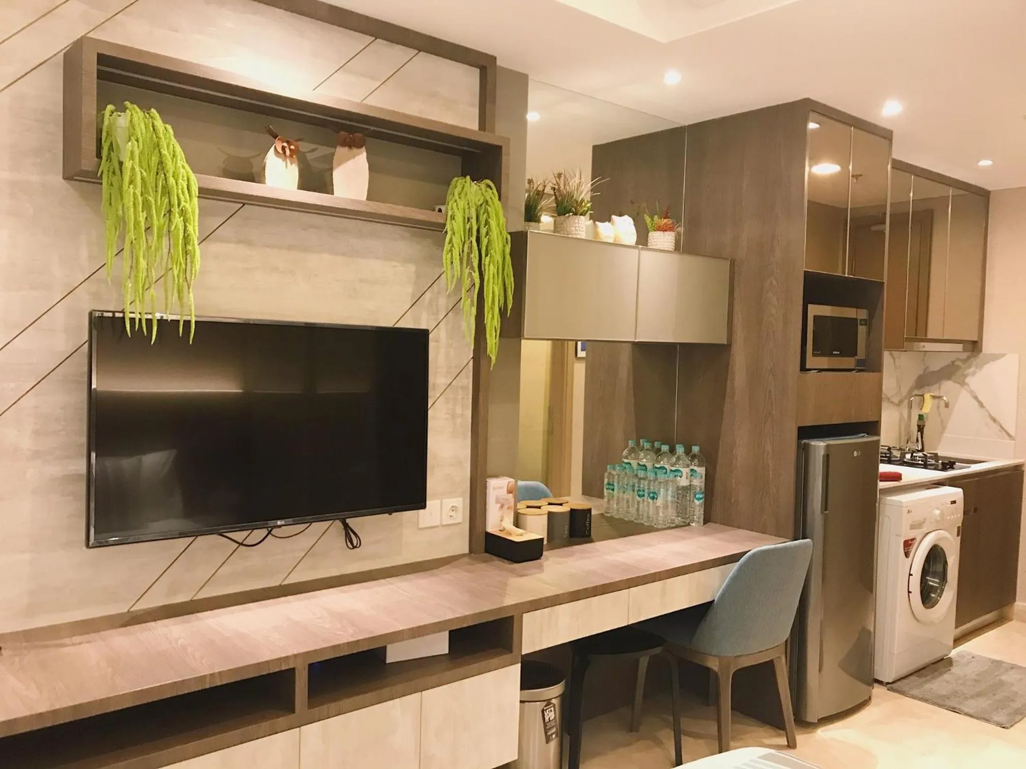 Gold Coast PIK Sea View Apartments by LongeSuites