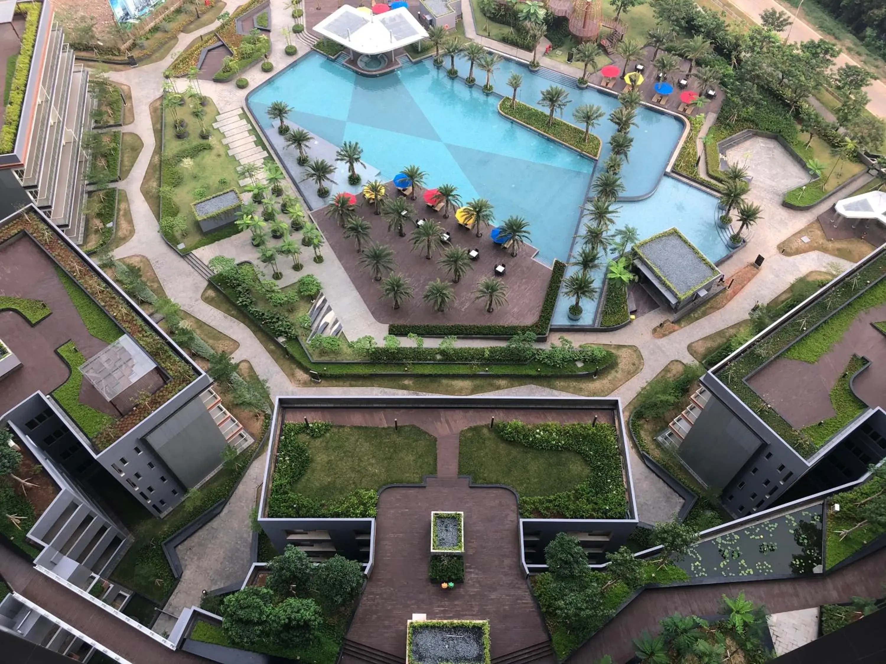 Bird's eye view in Gold Coast PIK Sea View Apartments by LongeSuites Bird's eye view in Gold Coast PIK Sea View Apartments by LongeSuites