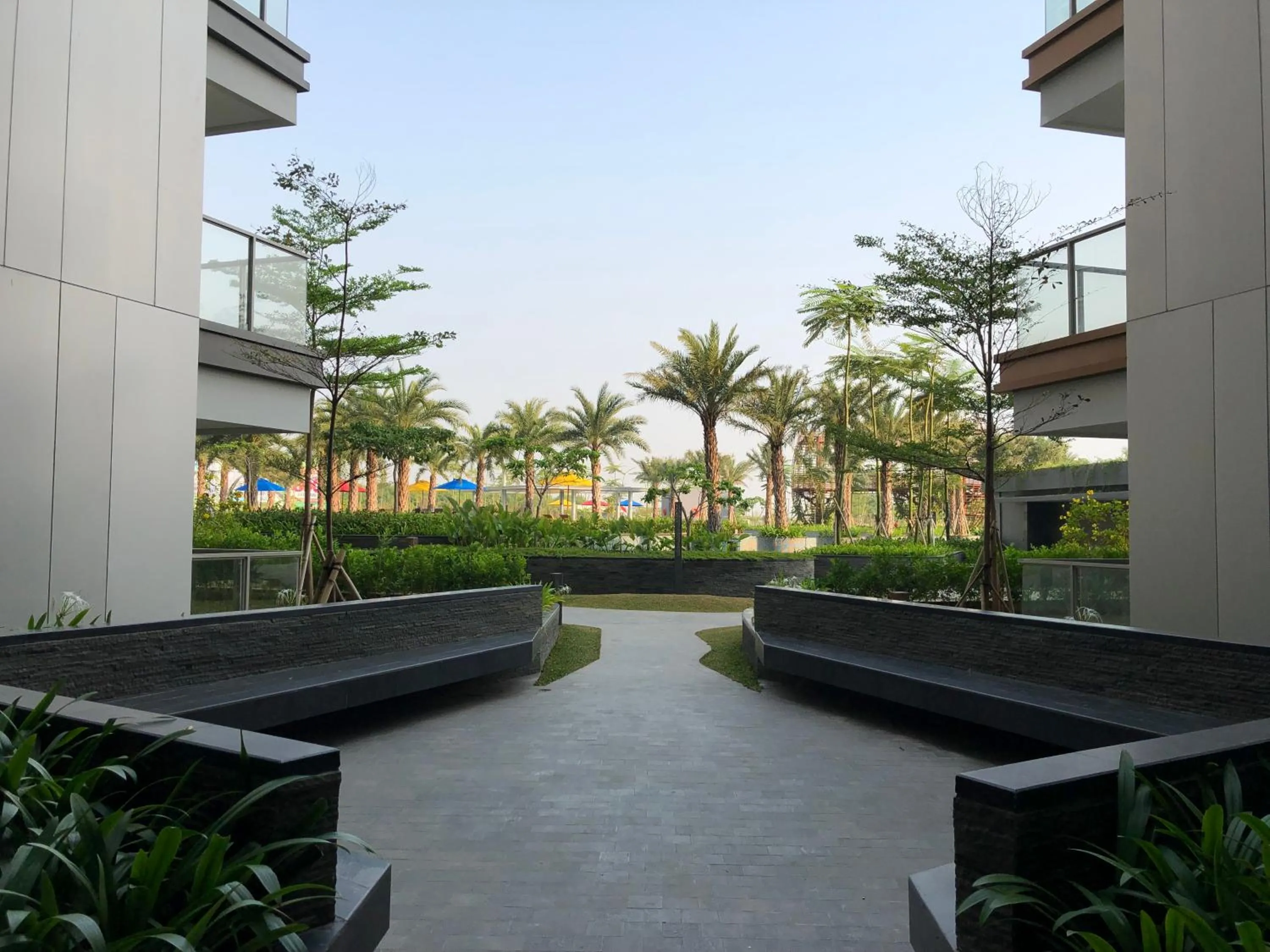 Garden in Gold Coast PIK Sea View Apartments by LongeSuites