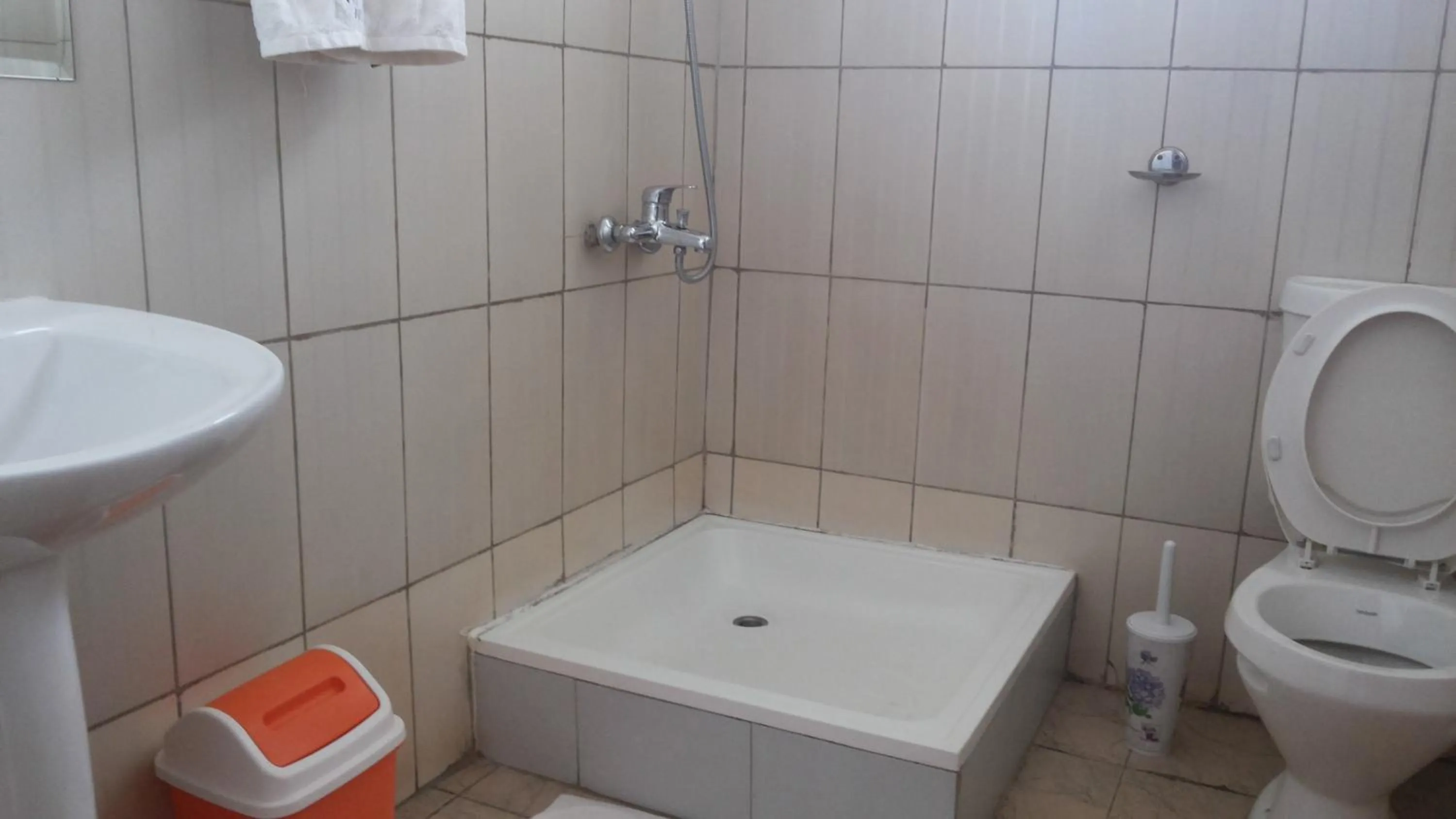 Bathroom in Westcliff Hotel