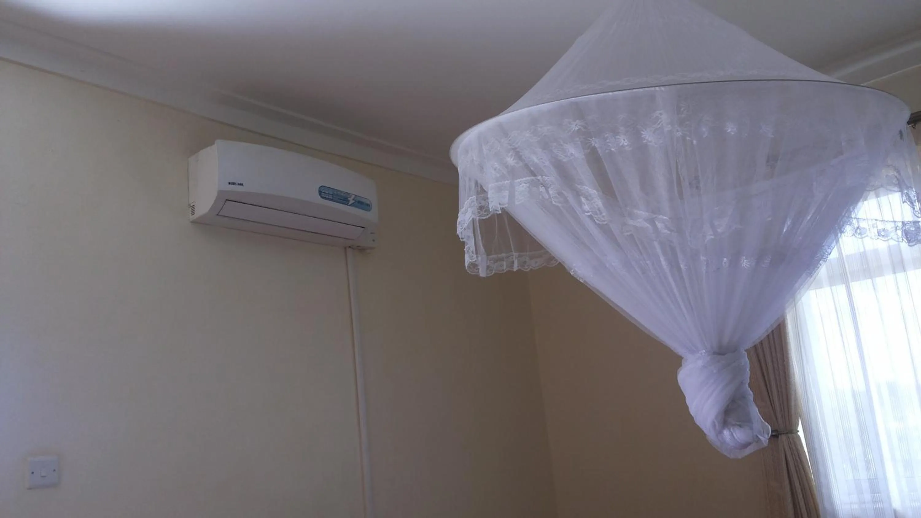 Bedroom in Westcliff Hotel