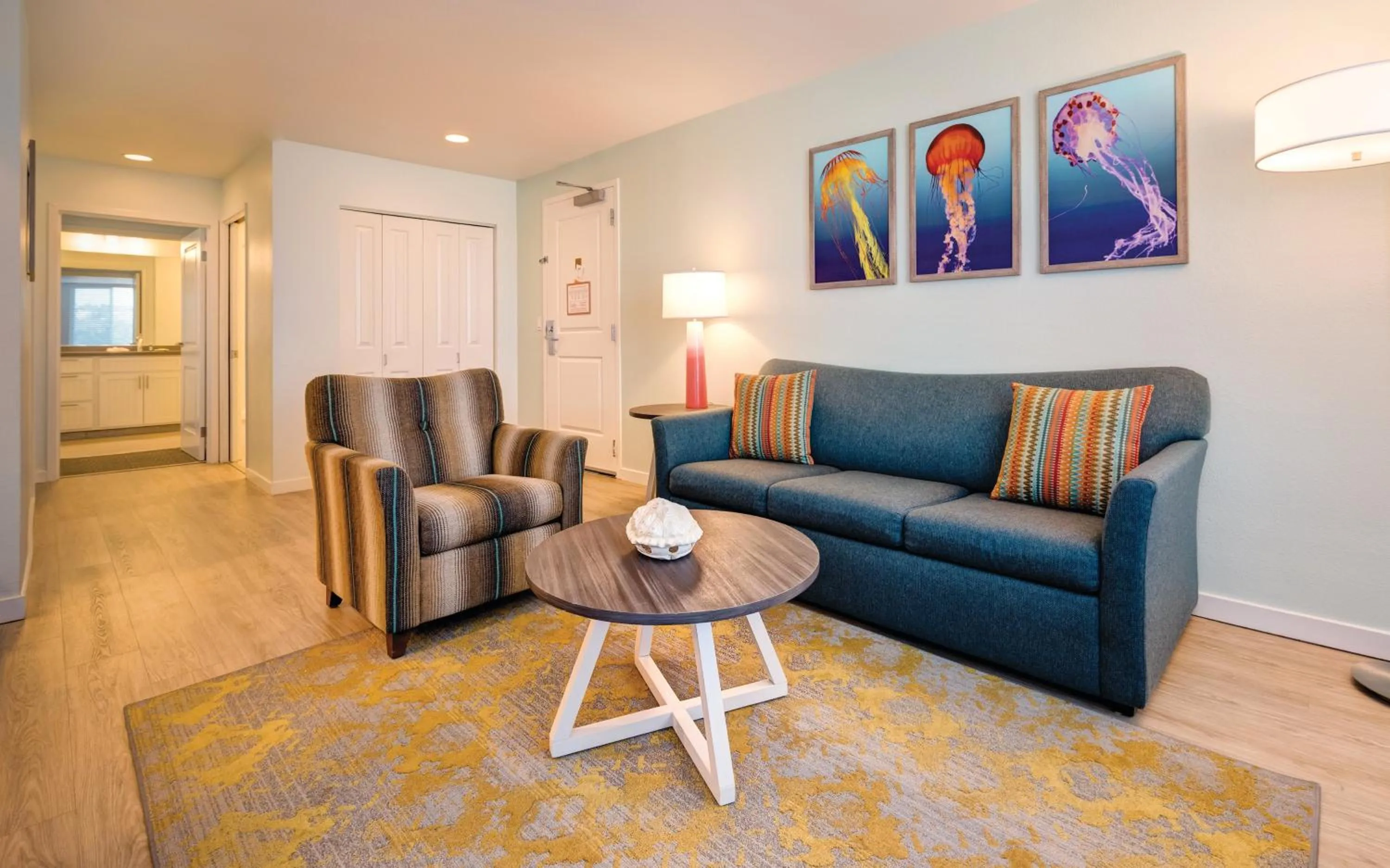 Living room in WorldMark San Diego – Mission Valley