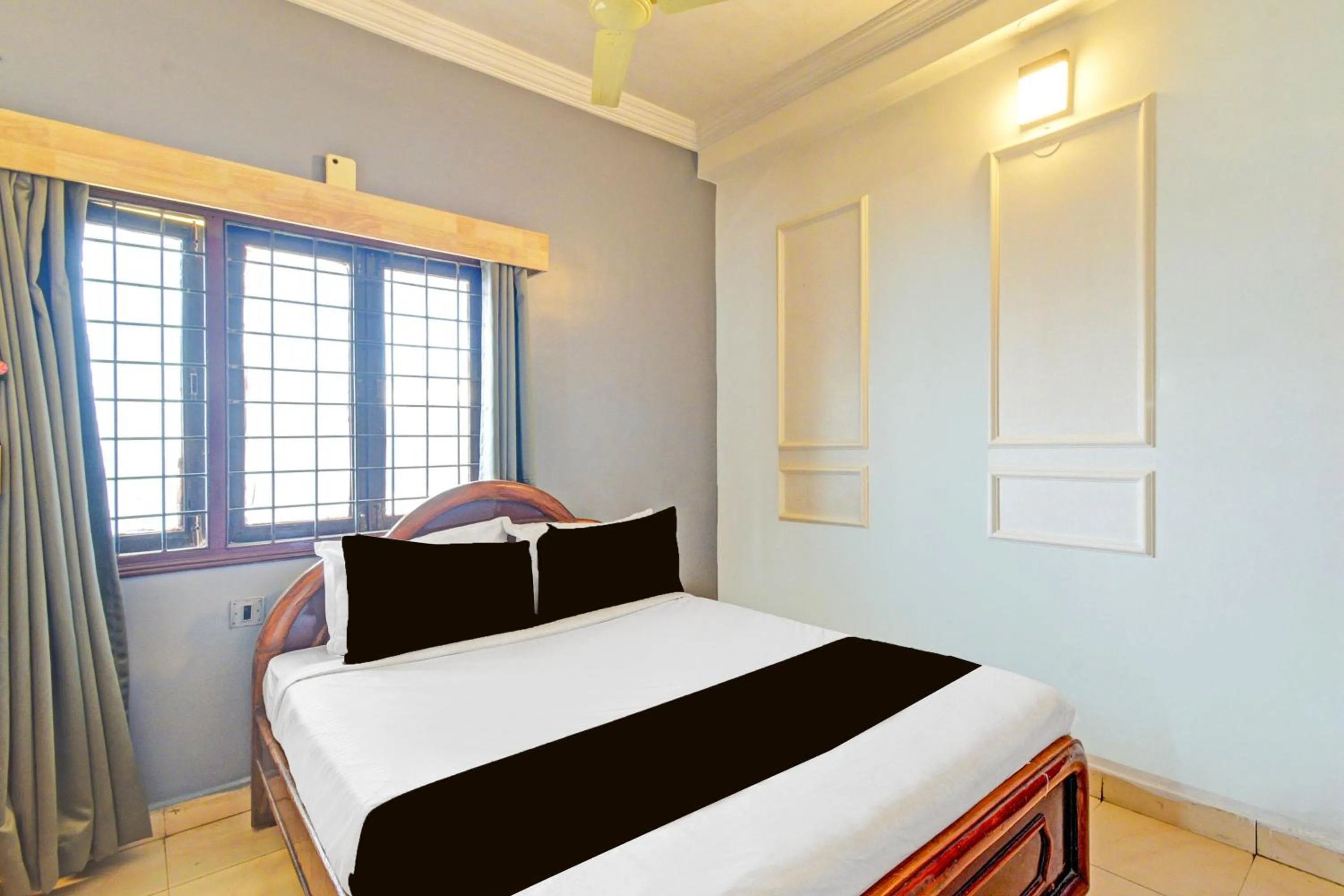 Bedroom, Bed in Hotel O Sahasra Residency Near Nexus Hyderabad