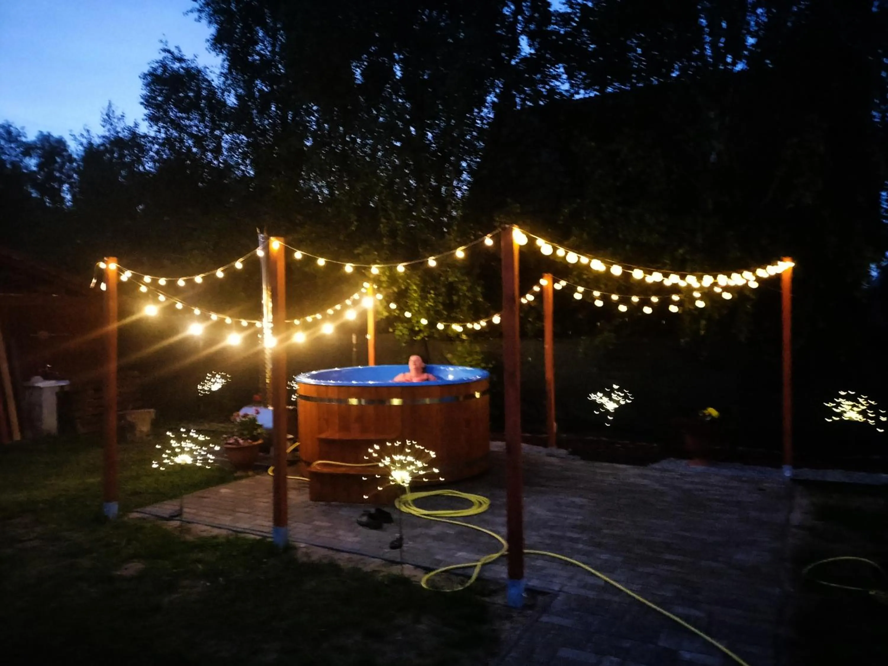 Hot Tub in KANZAS