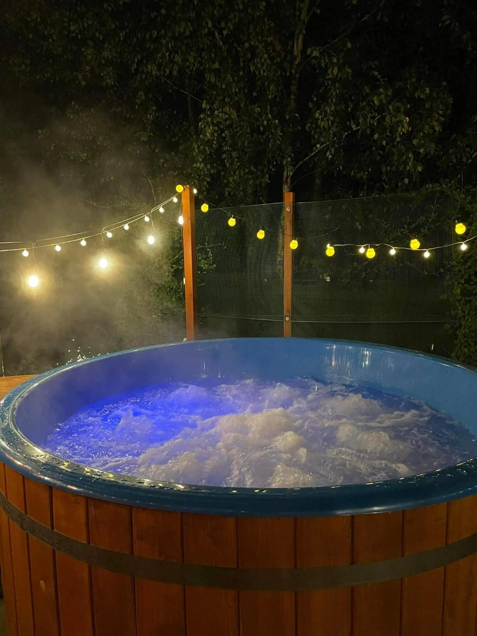 Hot Tub in KANZAS
