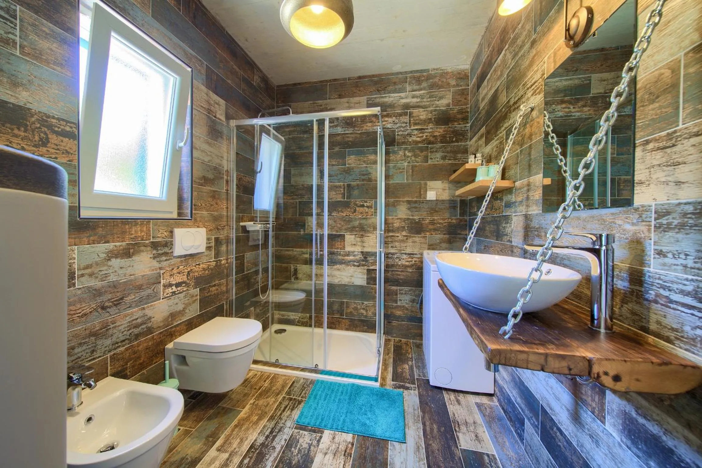Shower in Pax Houses