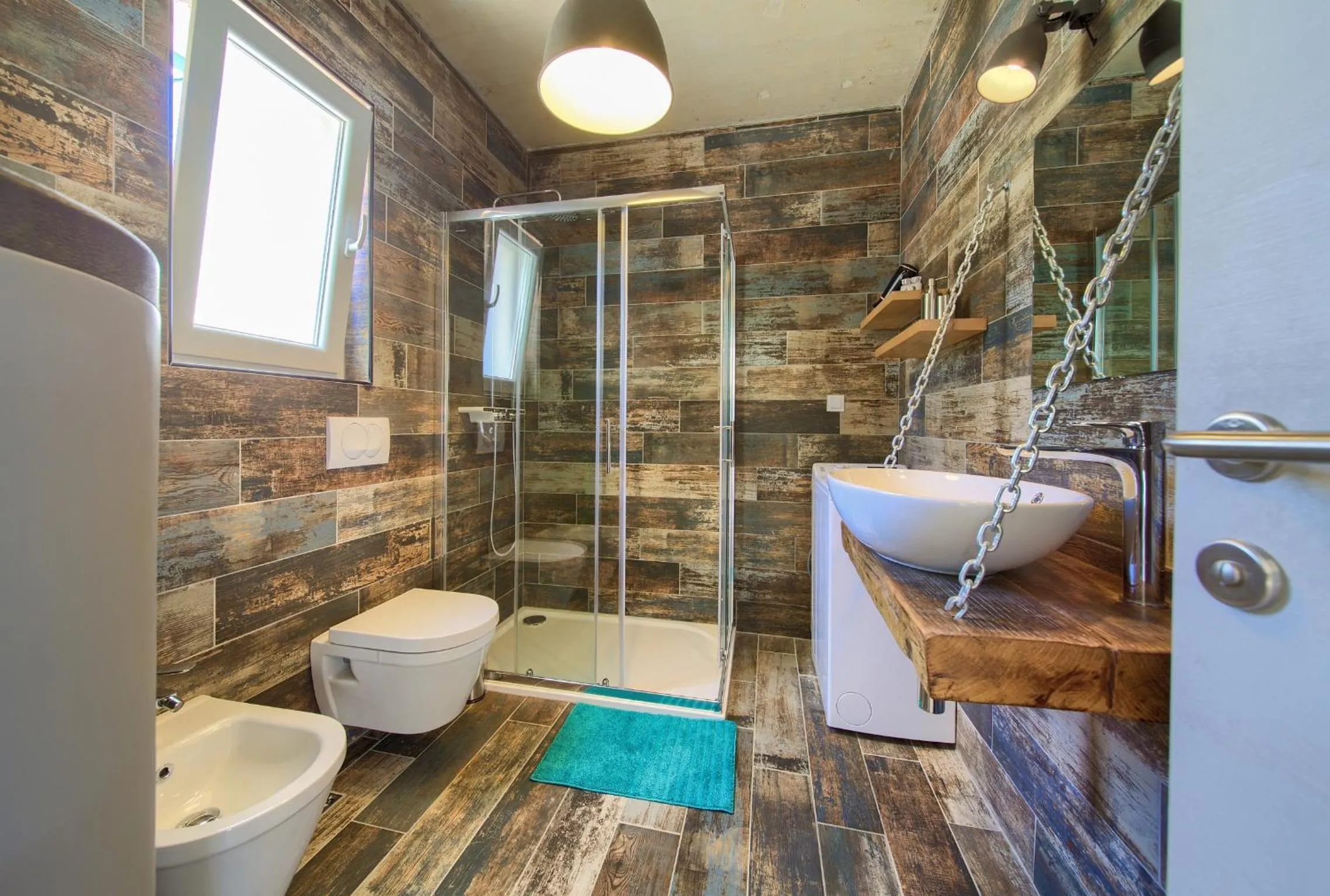 Shower in Pax Houses