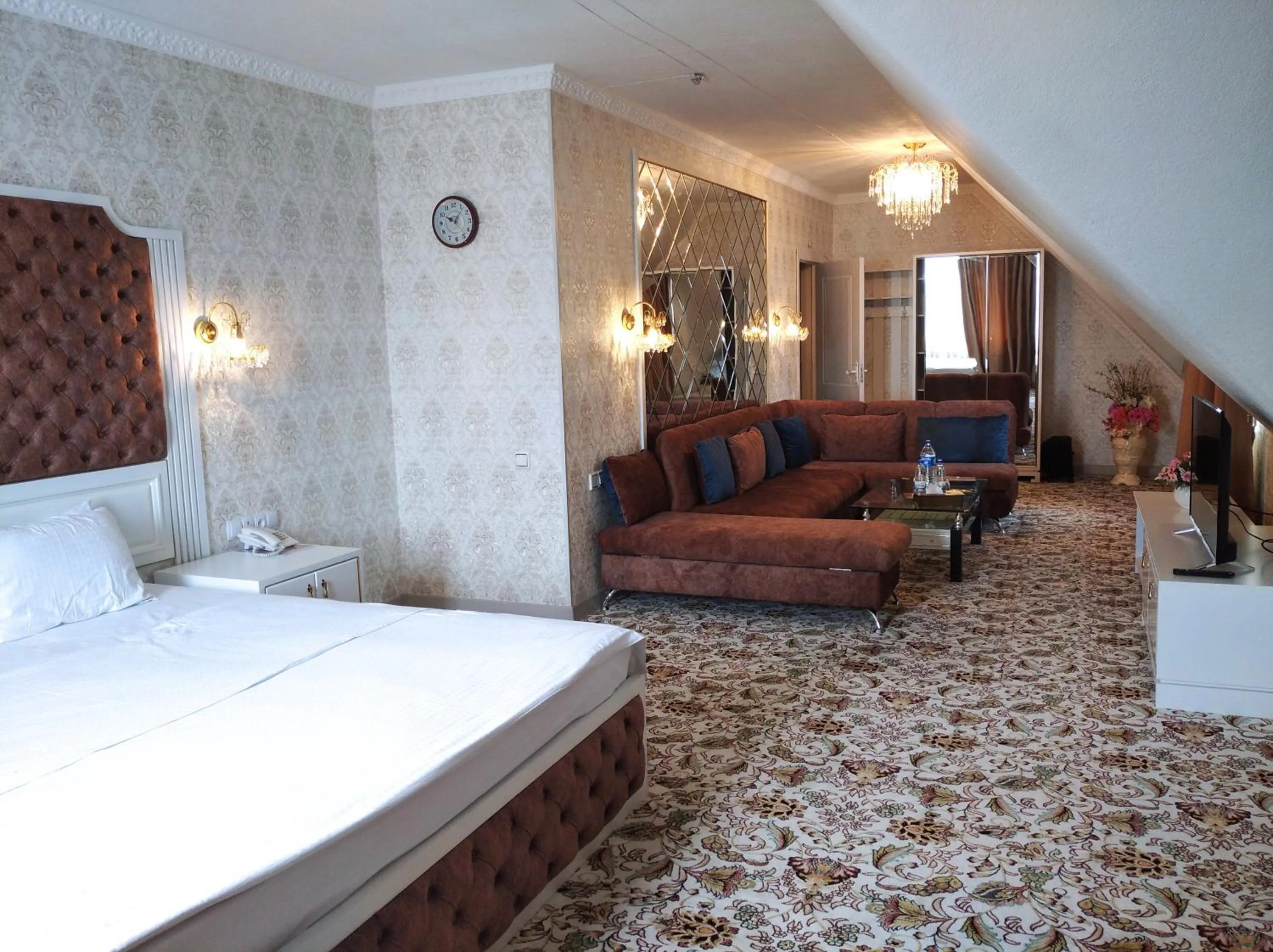 Bed in Asia Hotel Fergana