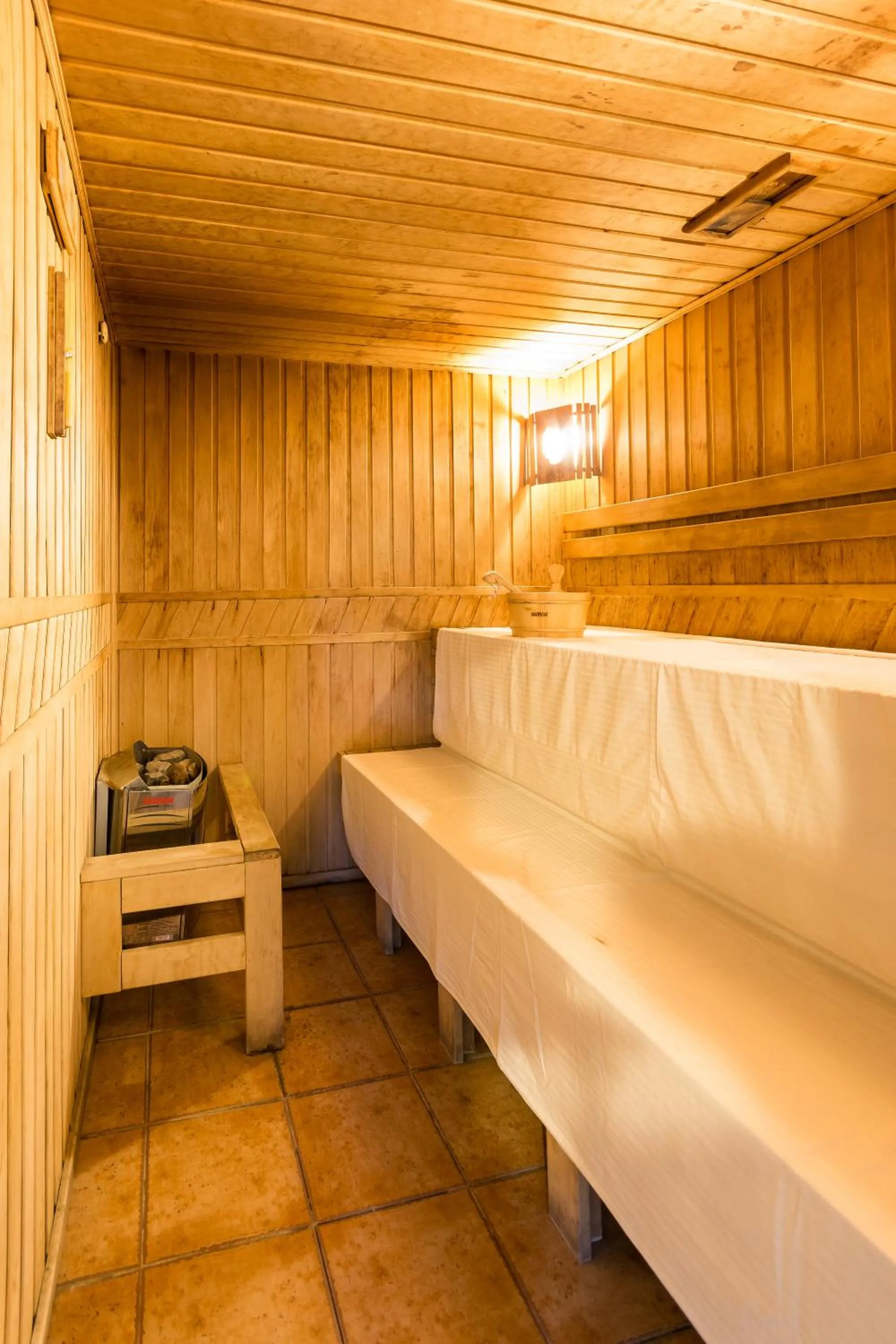Sauna, Bed in Asia Hotel Fergana