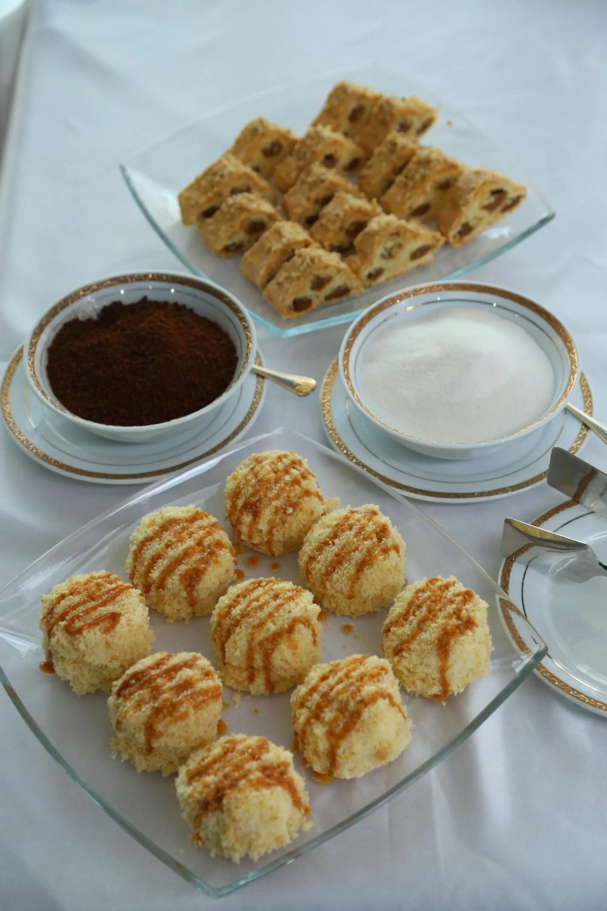 Restaurant/places to eat in Asia Hotel Fergana