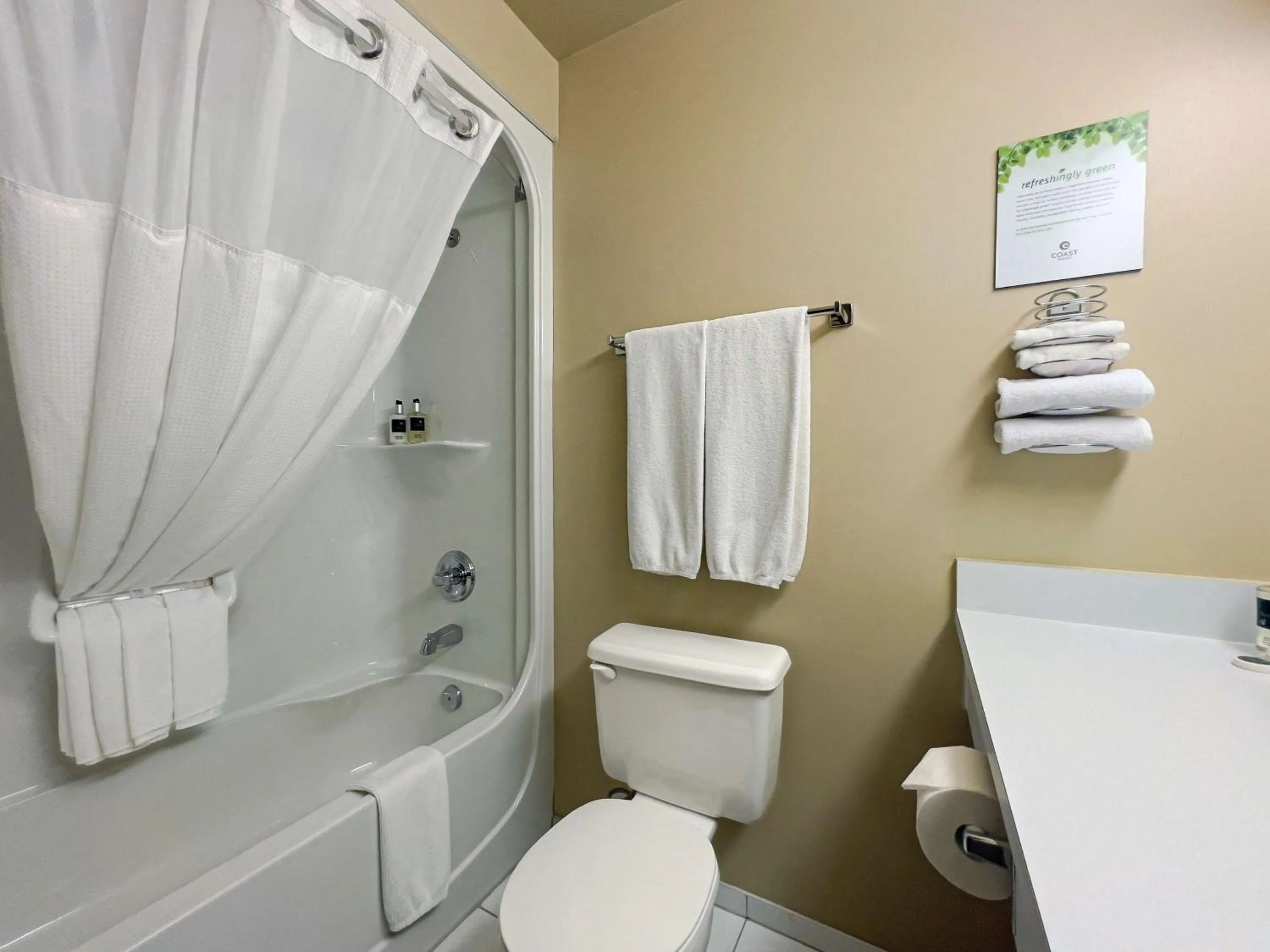 Bathroom in Coast Swift Current Hotel