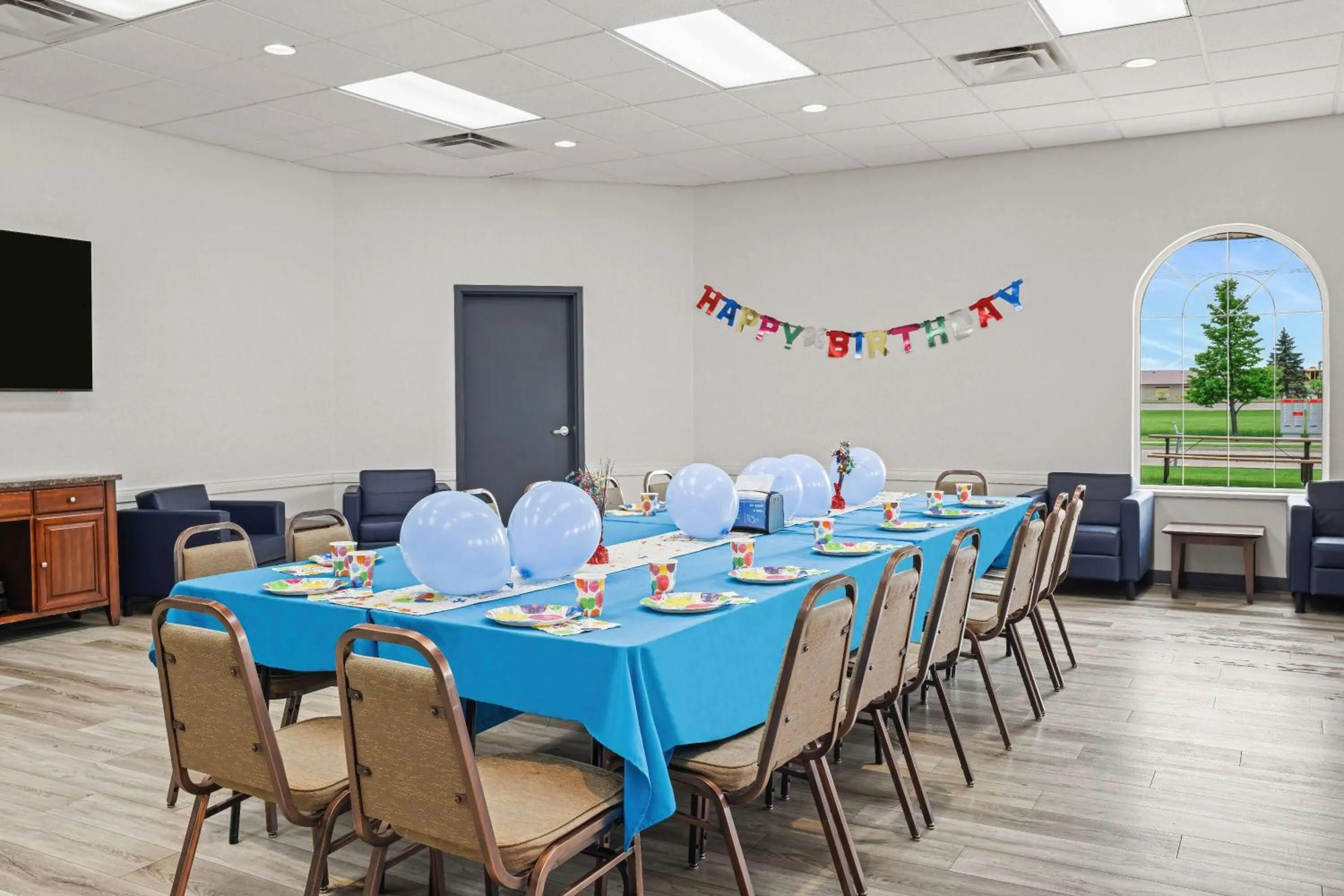 Meeting/conference room in Days Inn & Suites by Wyndham Winkler