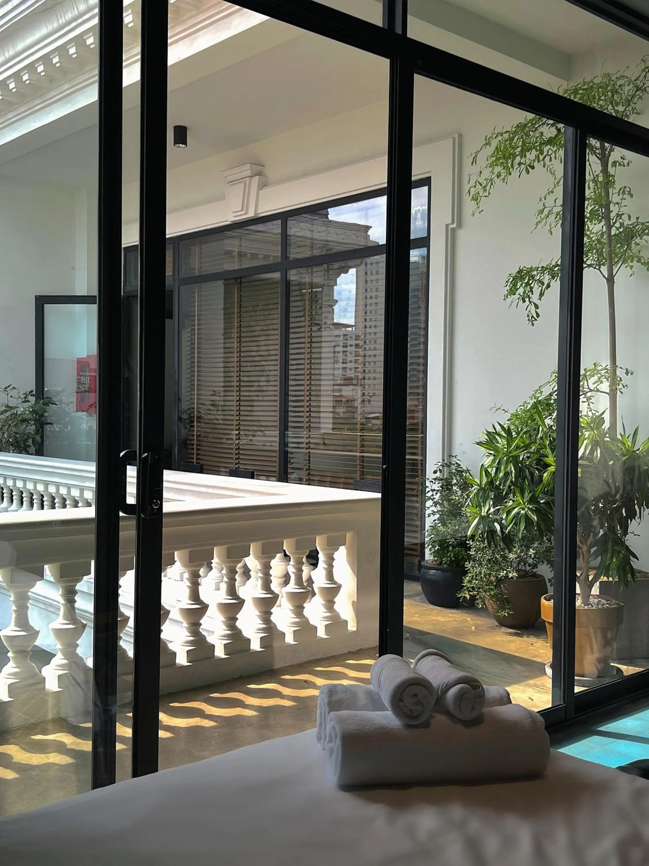 Photo of the whole room in HOTEL le JARDIN SECRET saigon