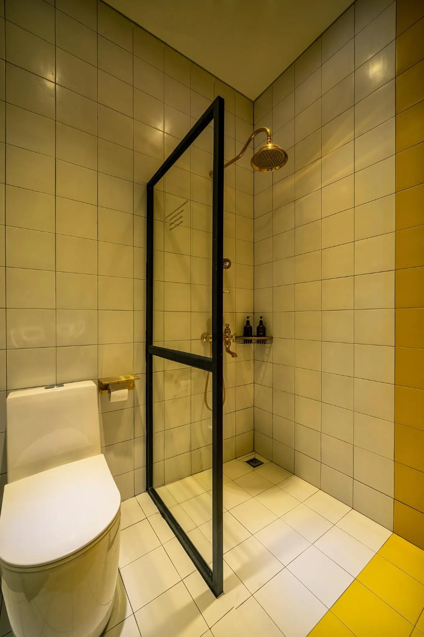 HOTEL le JARDIN SECRET saigon