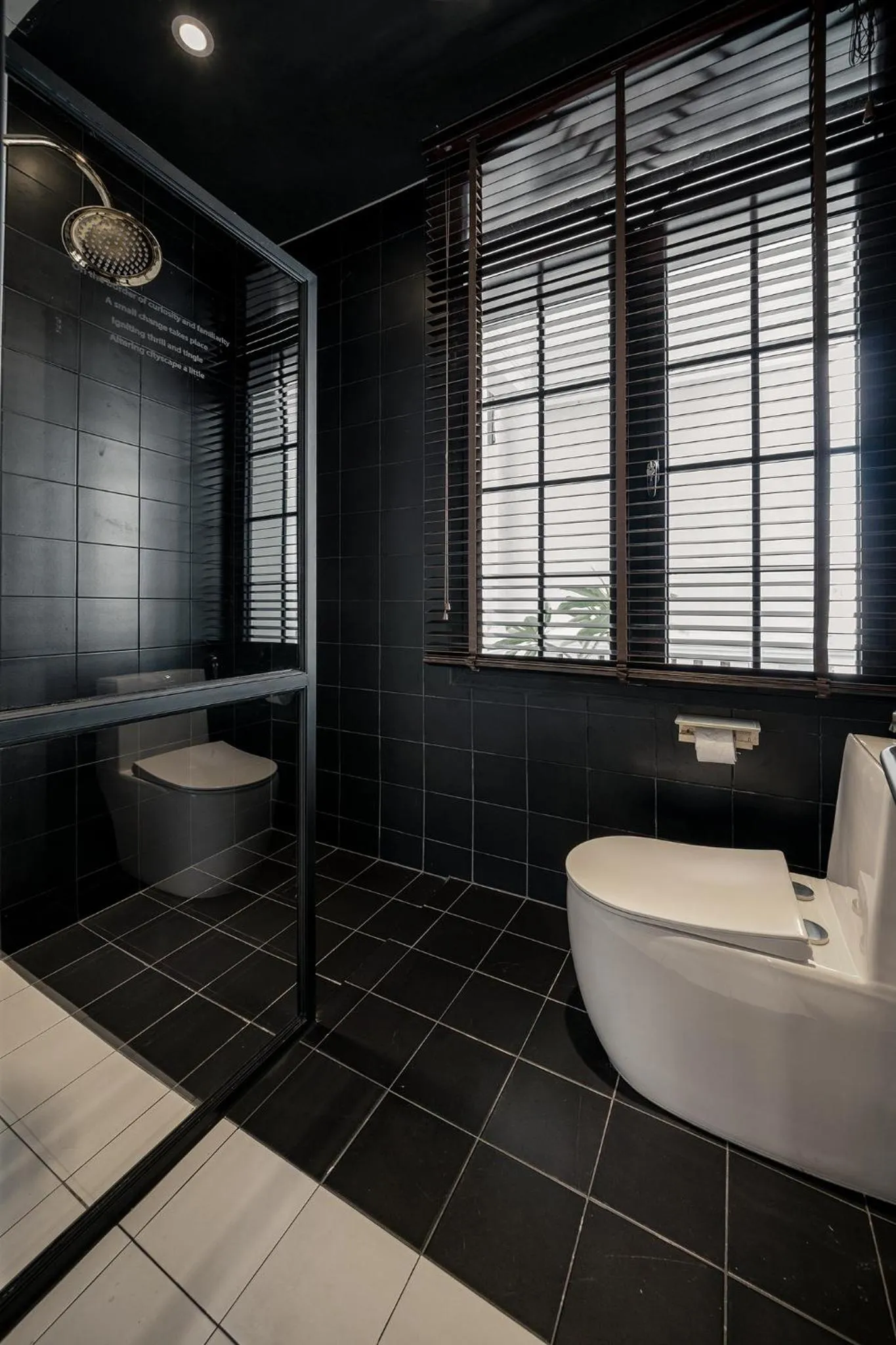 Photo of the whole room in HOTEL le JARDIN SECRET saigon