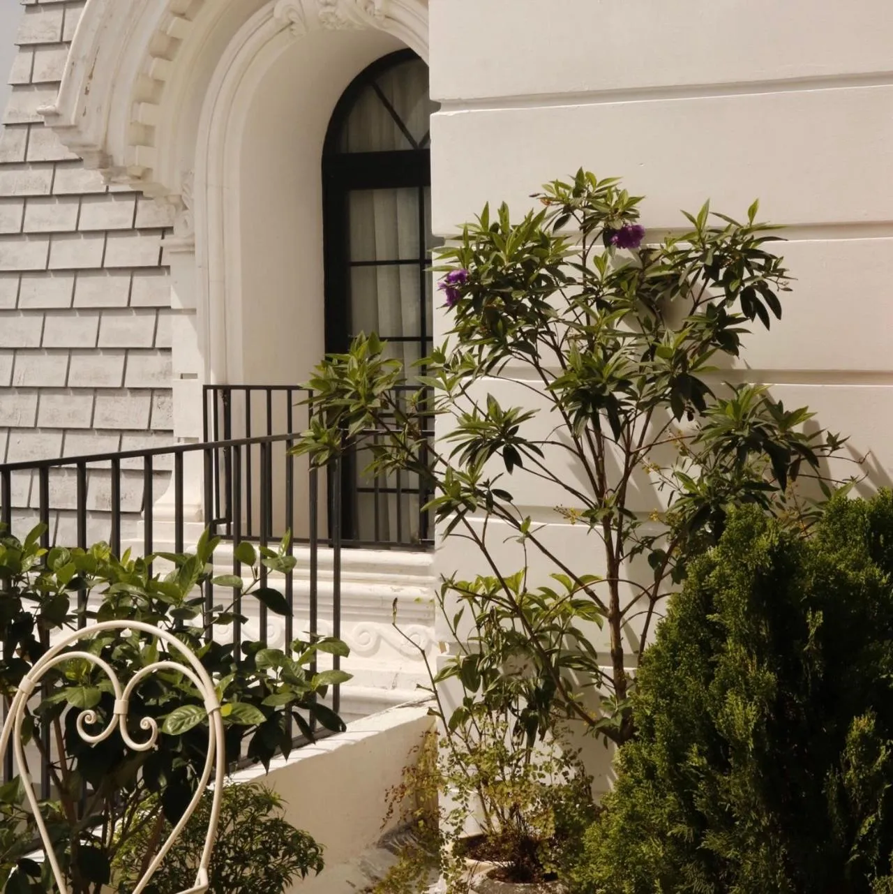 HOTEL le JARDIN SECRET saigon