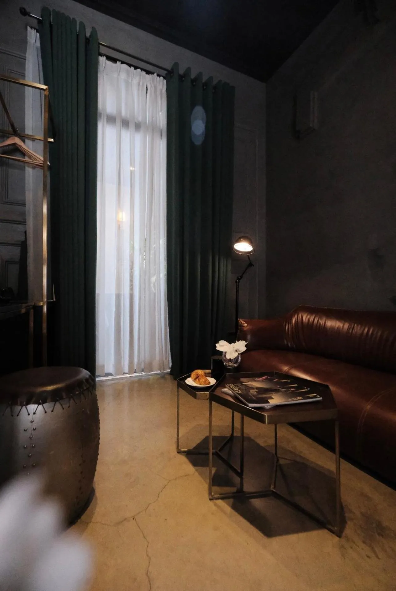 Photo of the whole room in HOTEL le JARDIN SECRET saigon