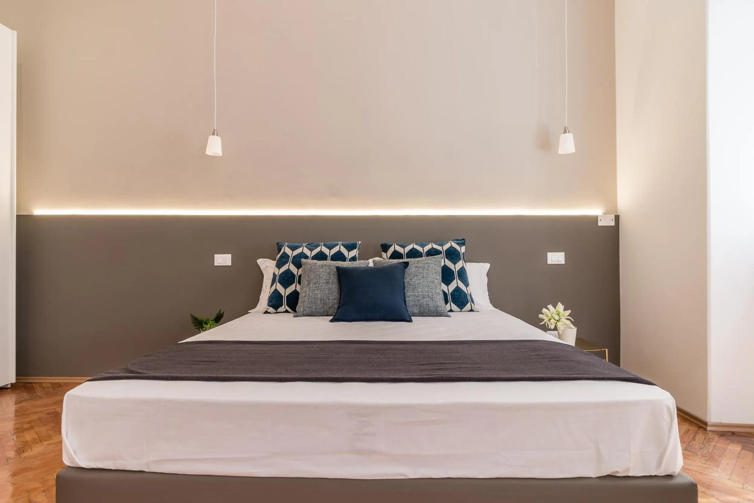Bed in Elegante 8 posti vicino alla stazione - Grey e Blu