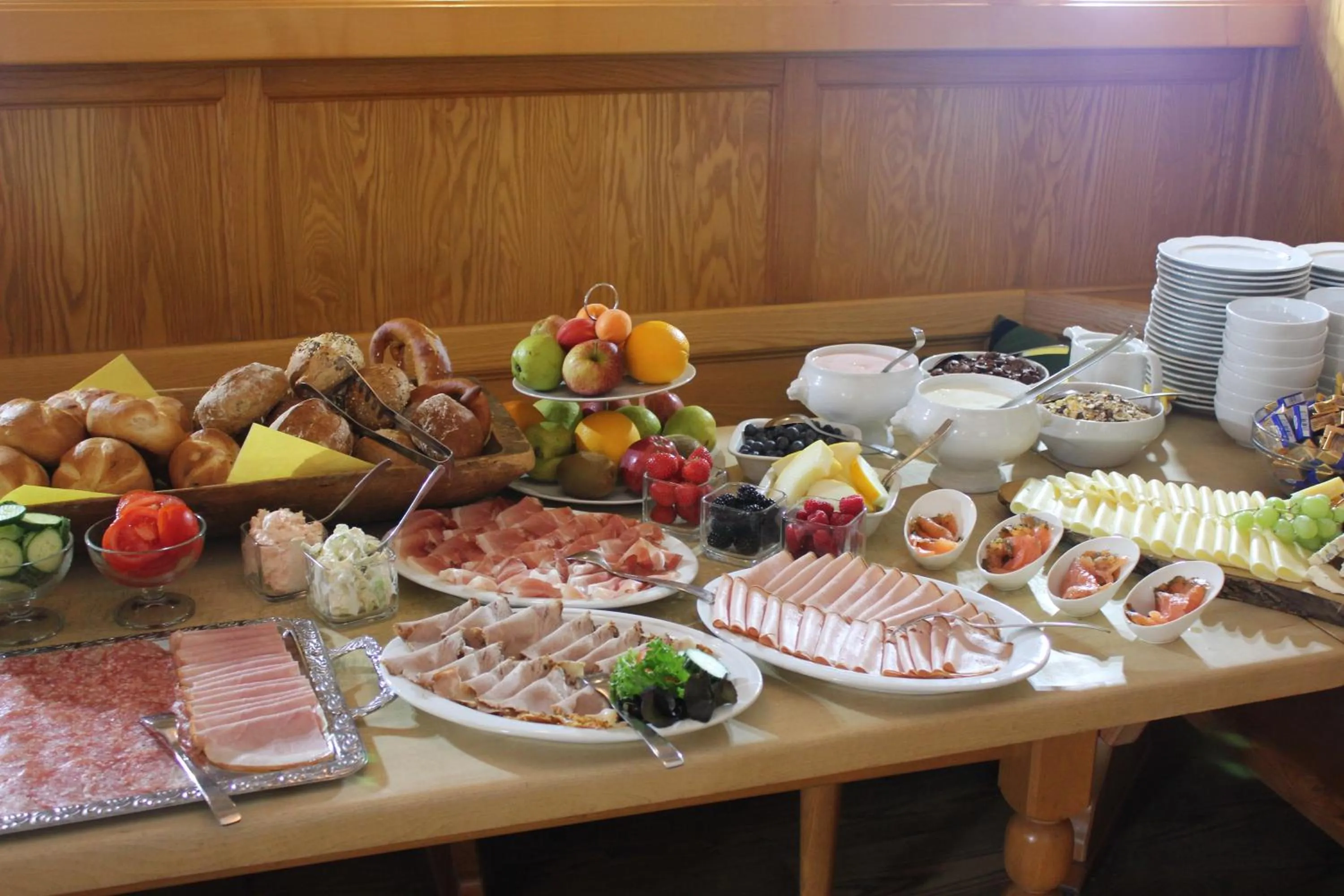 Buffet breakfast in Landgasthof Auerschmiede