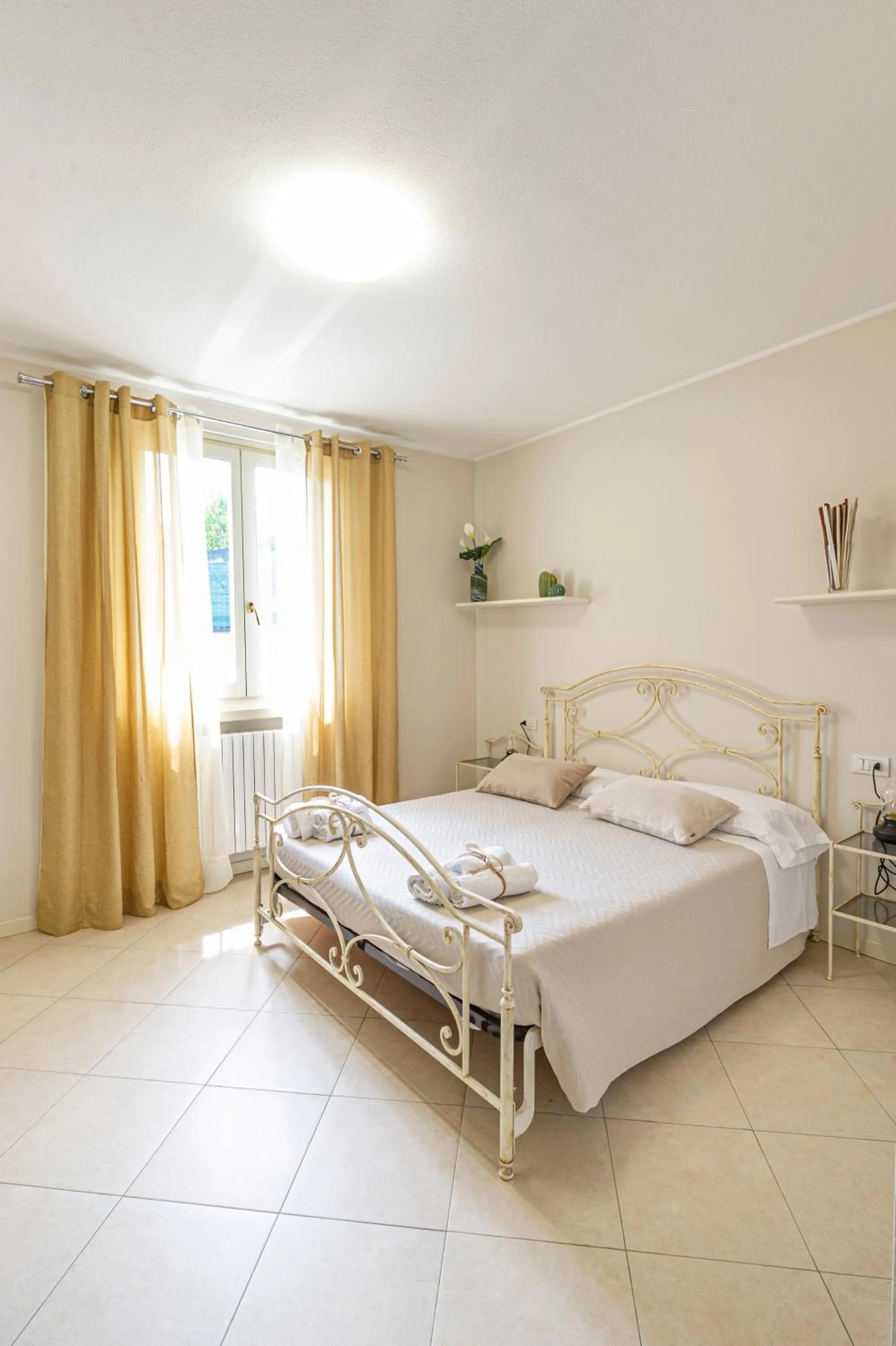 Bed in B&B Casa Paola