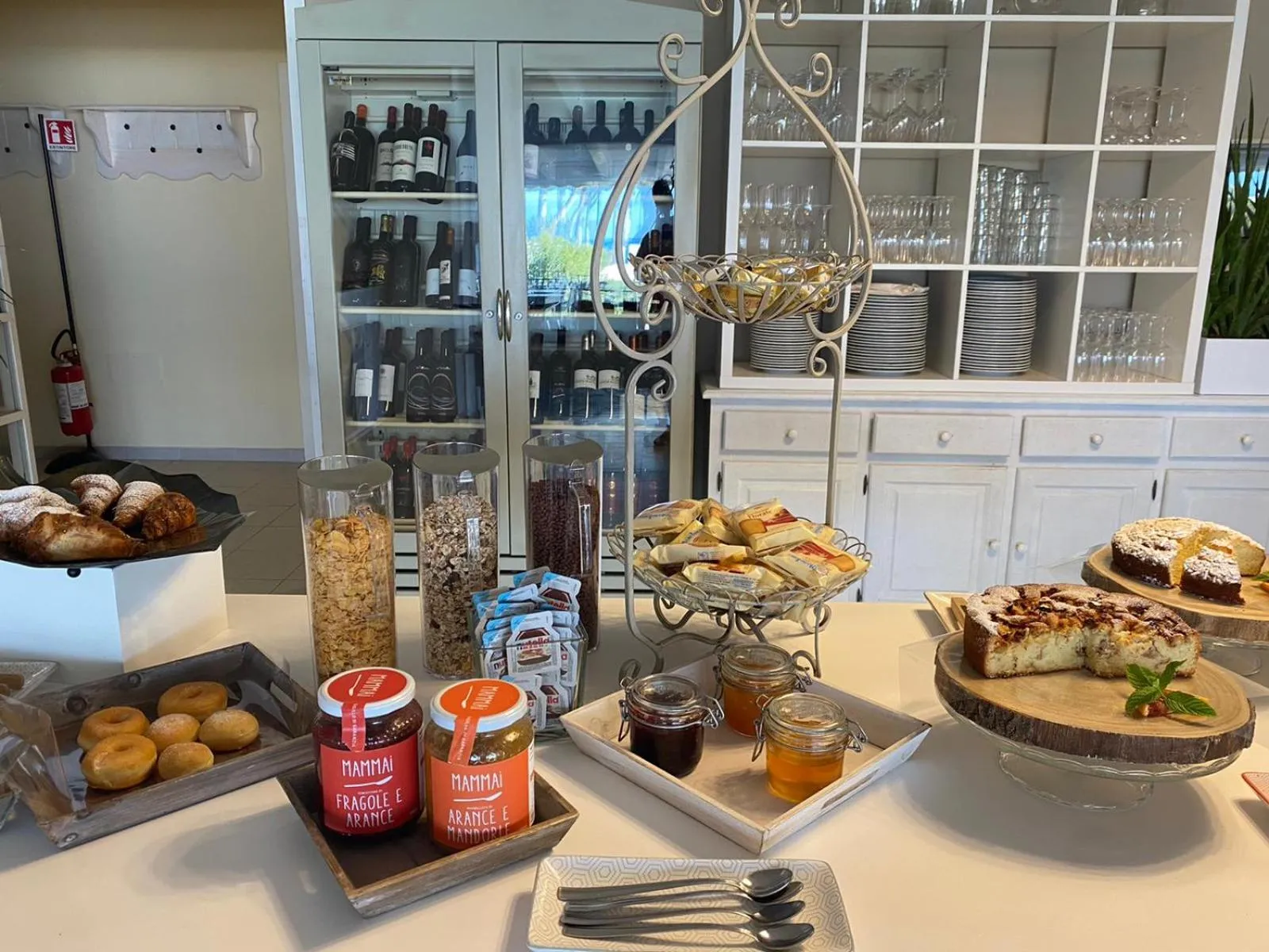 Breakfast in Hotel Lido Beach PHG