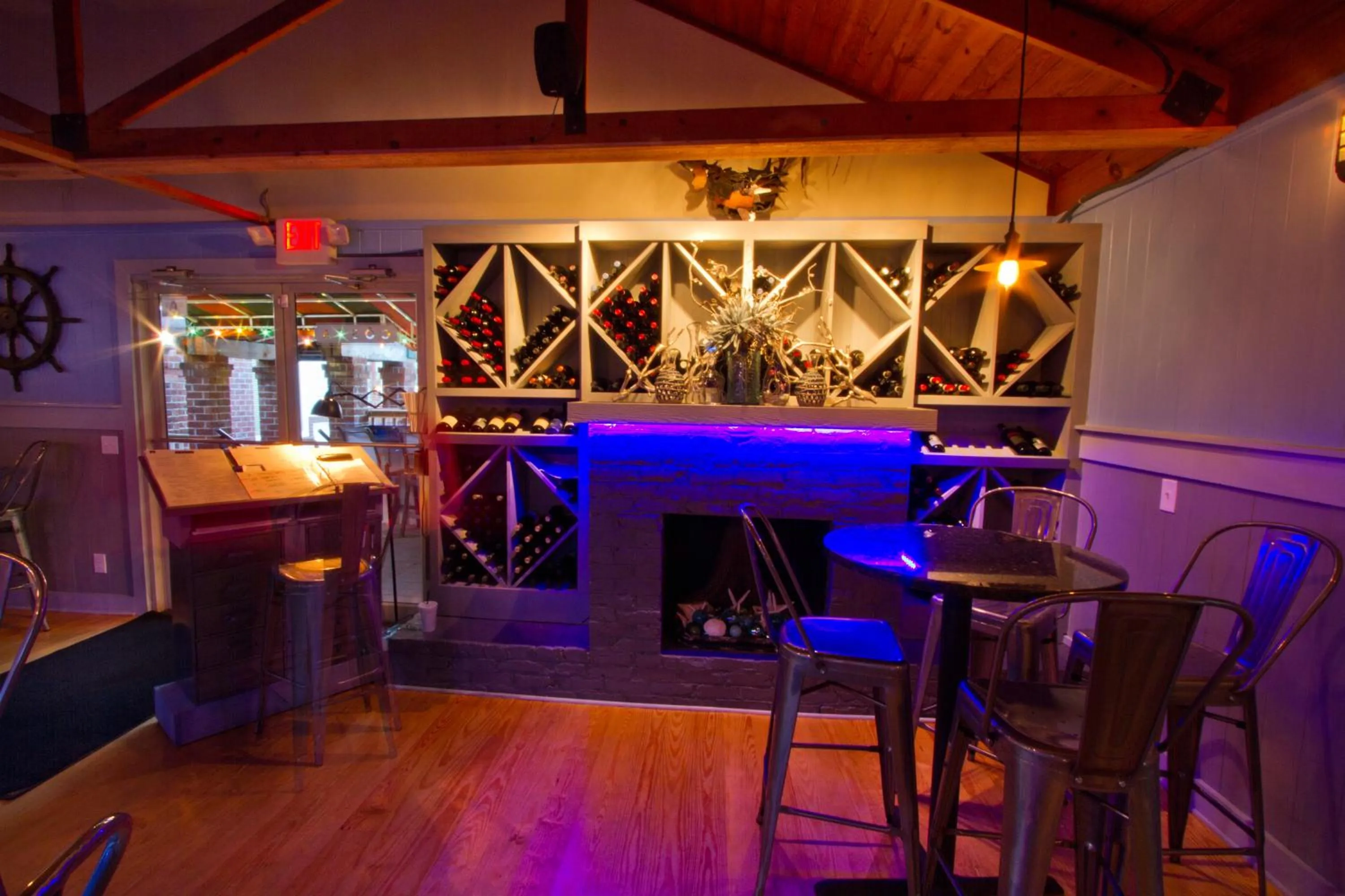 Restaurant/places to eat in The Inlet Sports Lodge