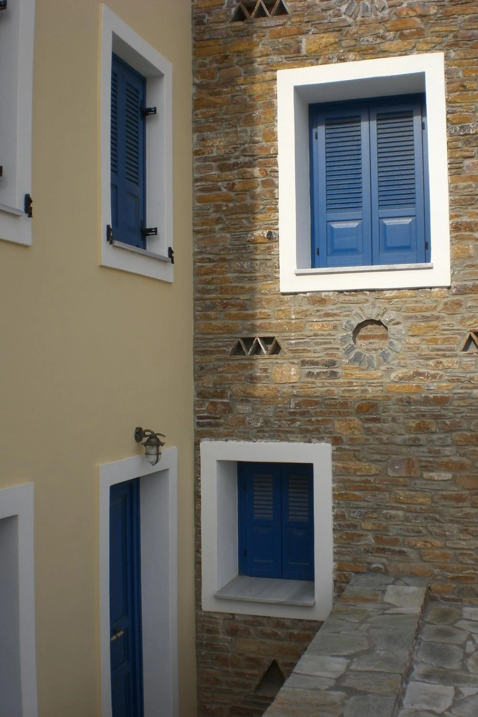 Decorative detail in Monolithos Villas