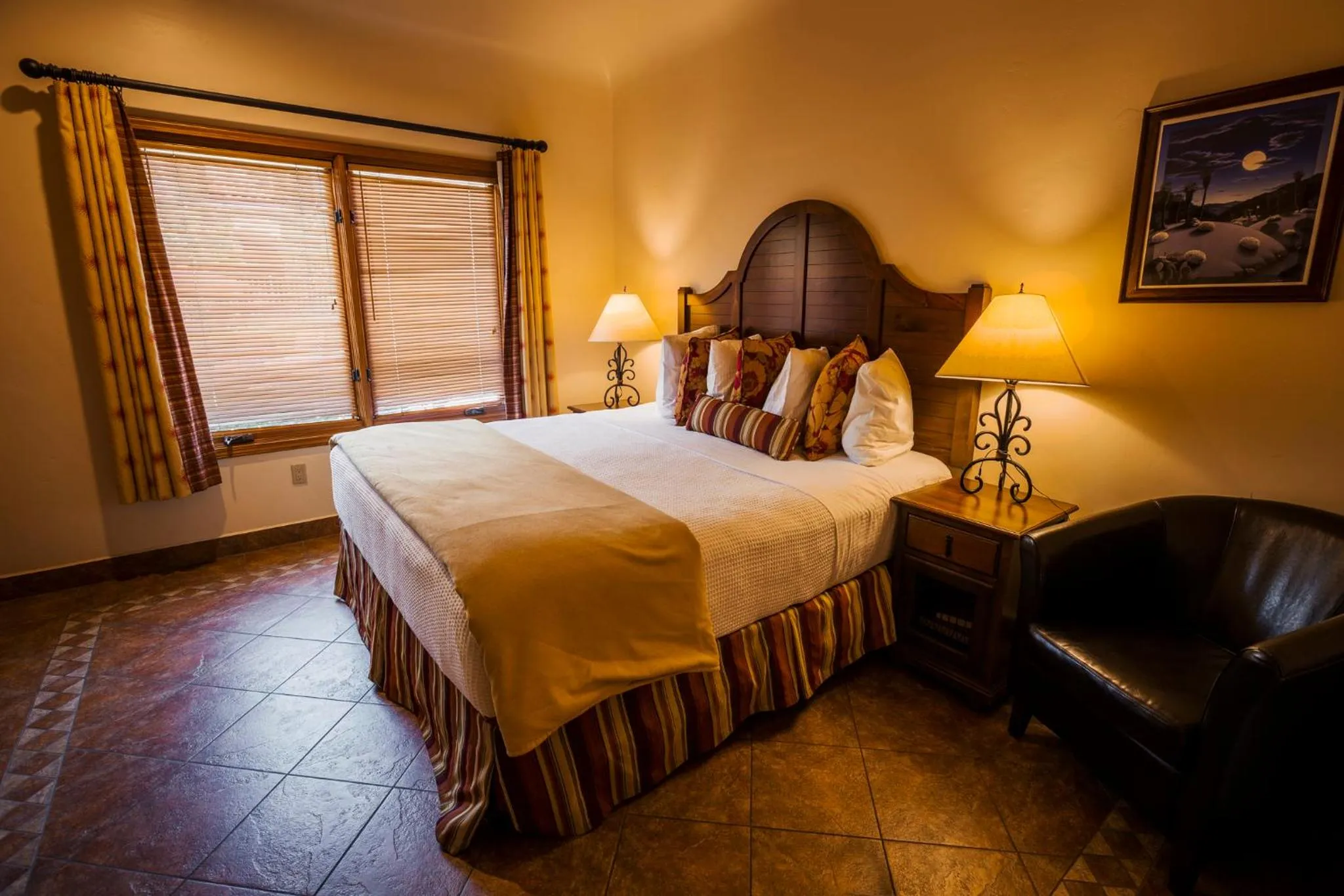 Bed in Los Arboles Hotel