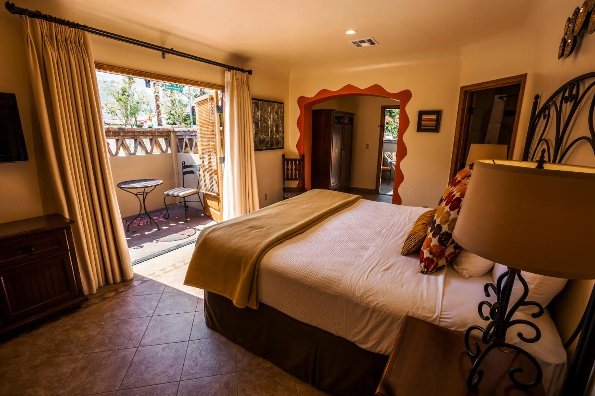 Bed in Los Arboles Hotel