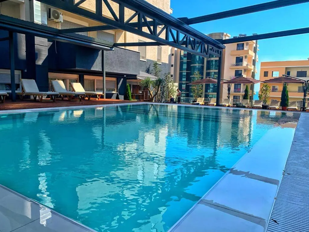 Pool view in Twin Towers Hotel City & Beach Resort