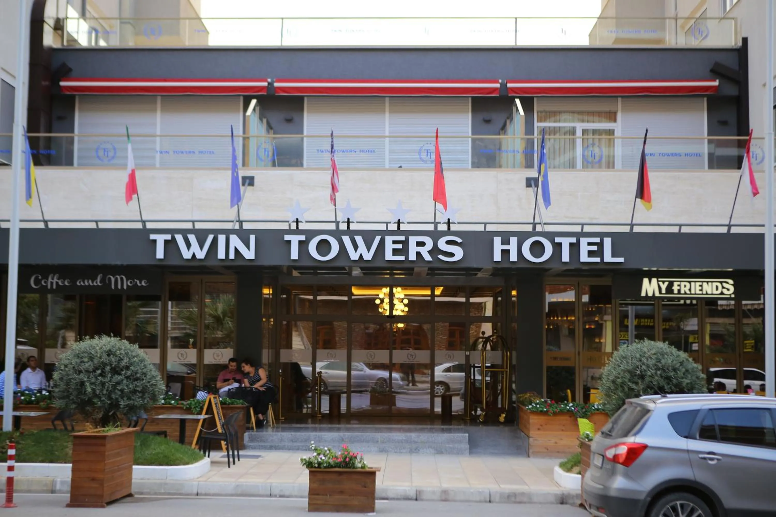 Facade/entrance in Twin Towers Hotel City & Beach Resort