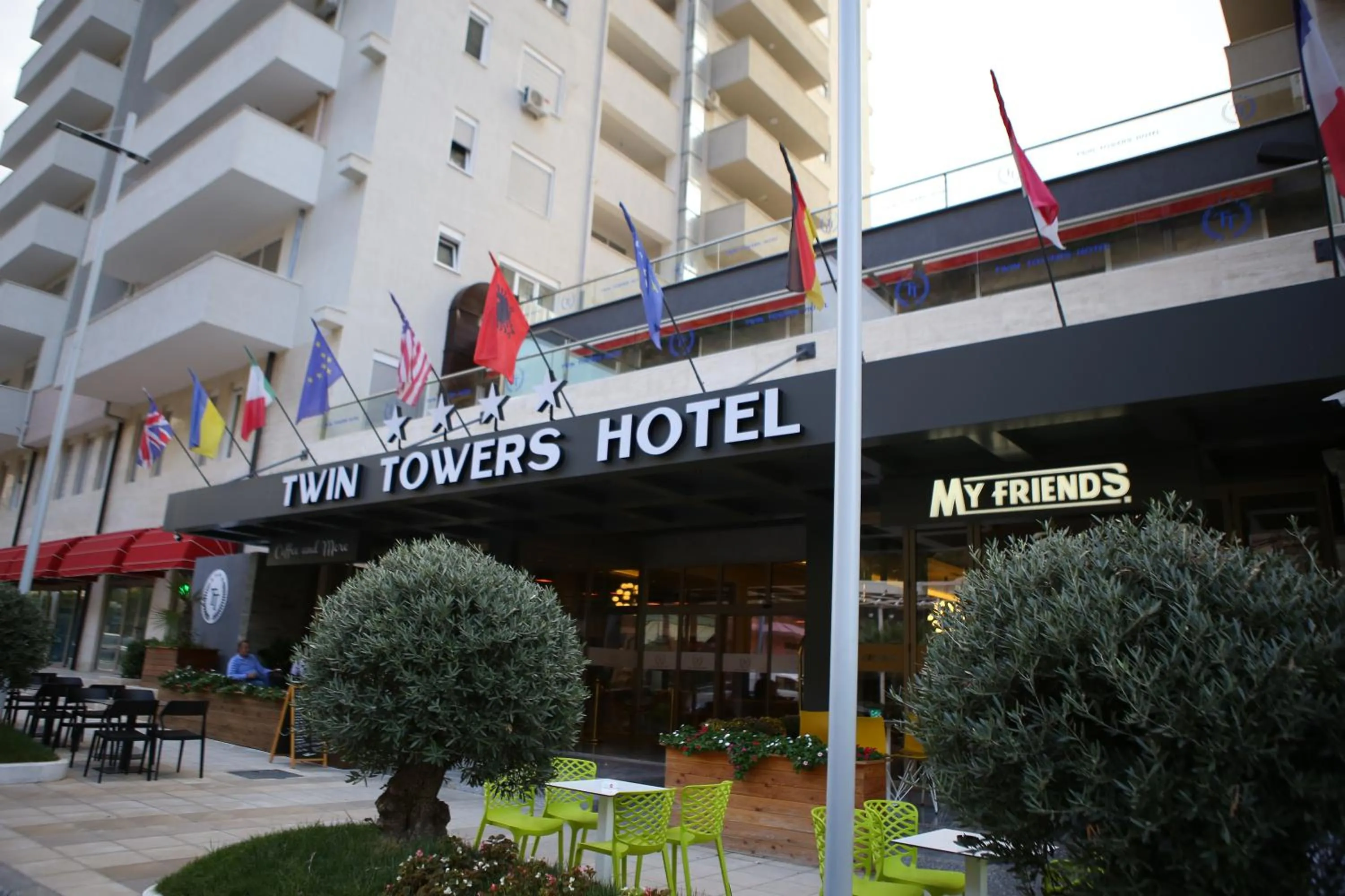 Twin Towers Hotel City & Beach Resort