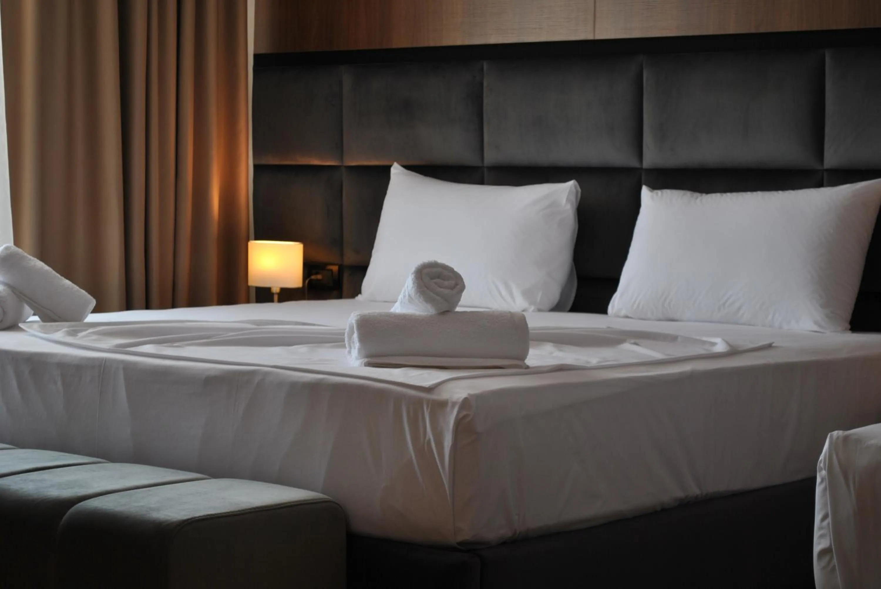 Bed in Twin Towers Hotel City & Beach Resort