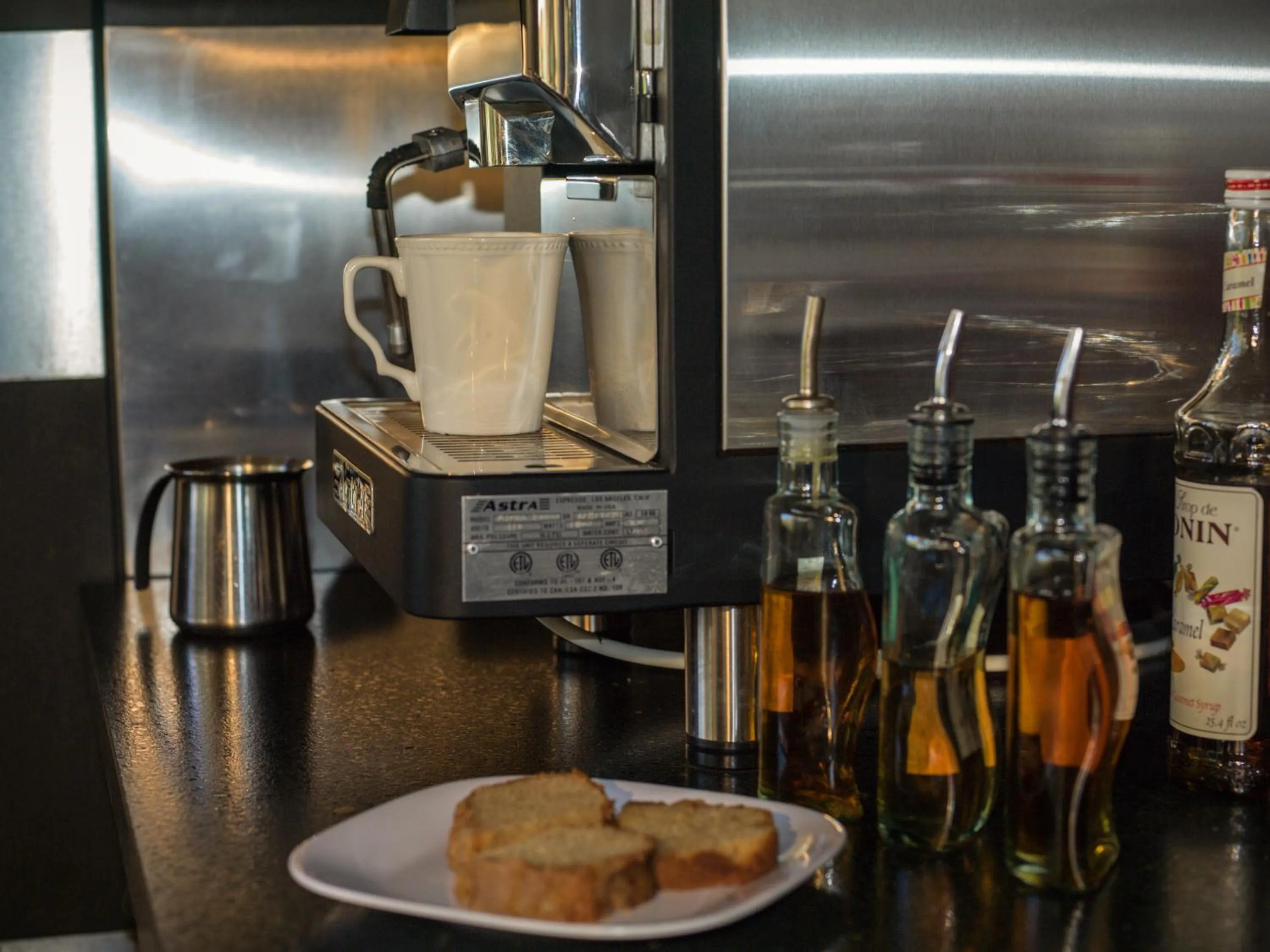 Kitchen or kitchenette in La Maison Hotel - Adults Only